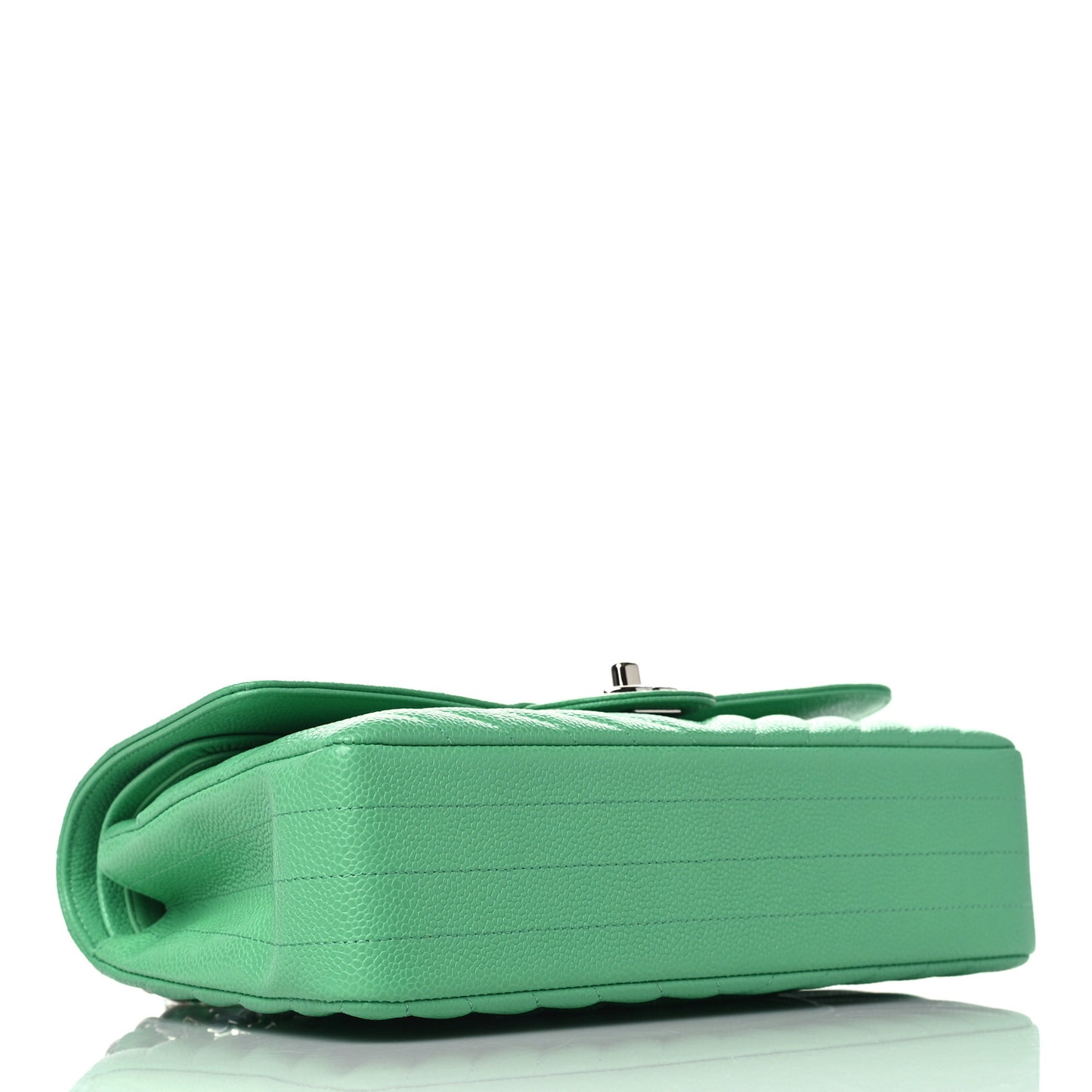 Caviar Chevron Quilted Medium Double Flap Green