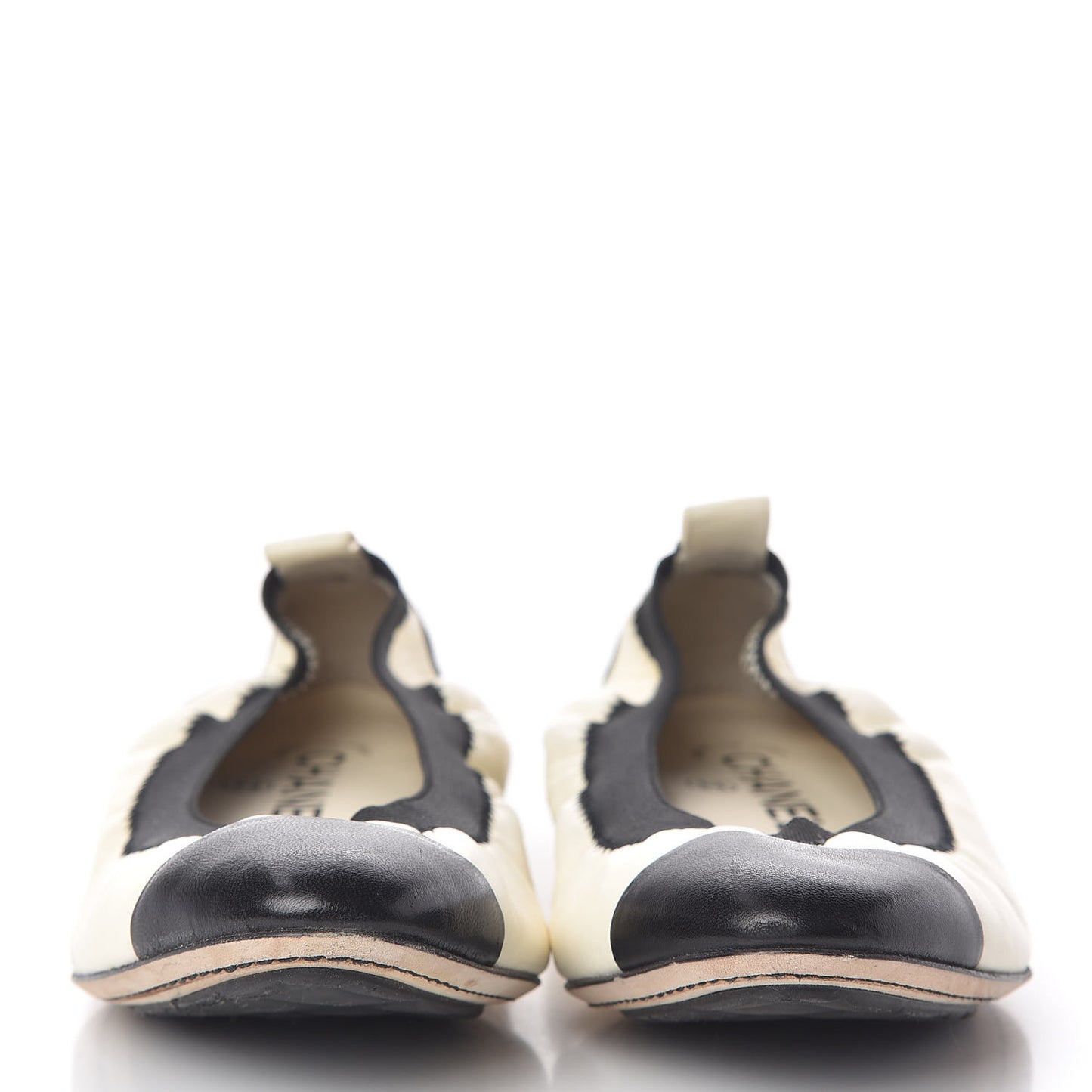 Lambskin CC Elastic Cap Toe Ballerina Flats 37 Off White Black