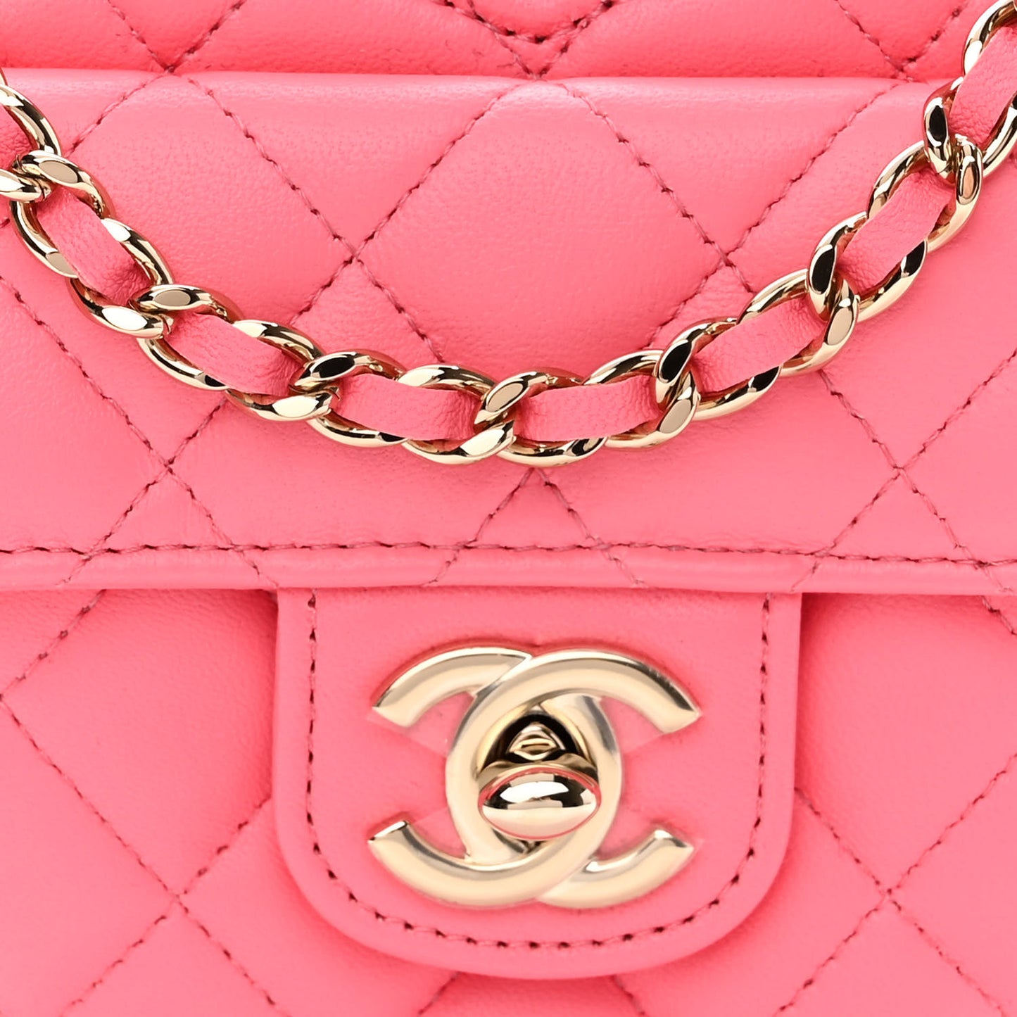 Lambskin Quilted CC In Love Heart Clutch With Chain Pink