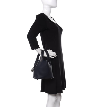 Hermes Taurillon Clemence Matte Alligator Picotin Lock Touch 18 PM Bleu Nuit 2 of 11