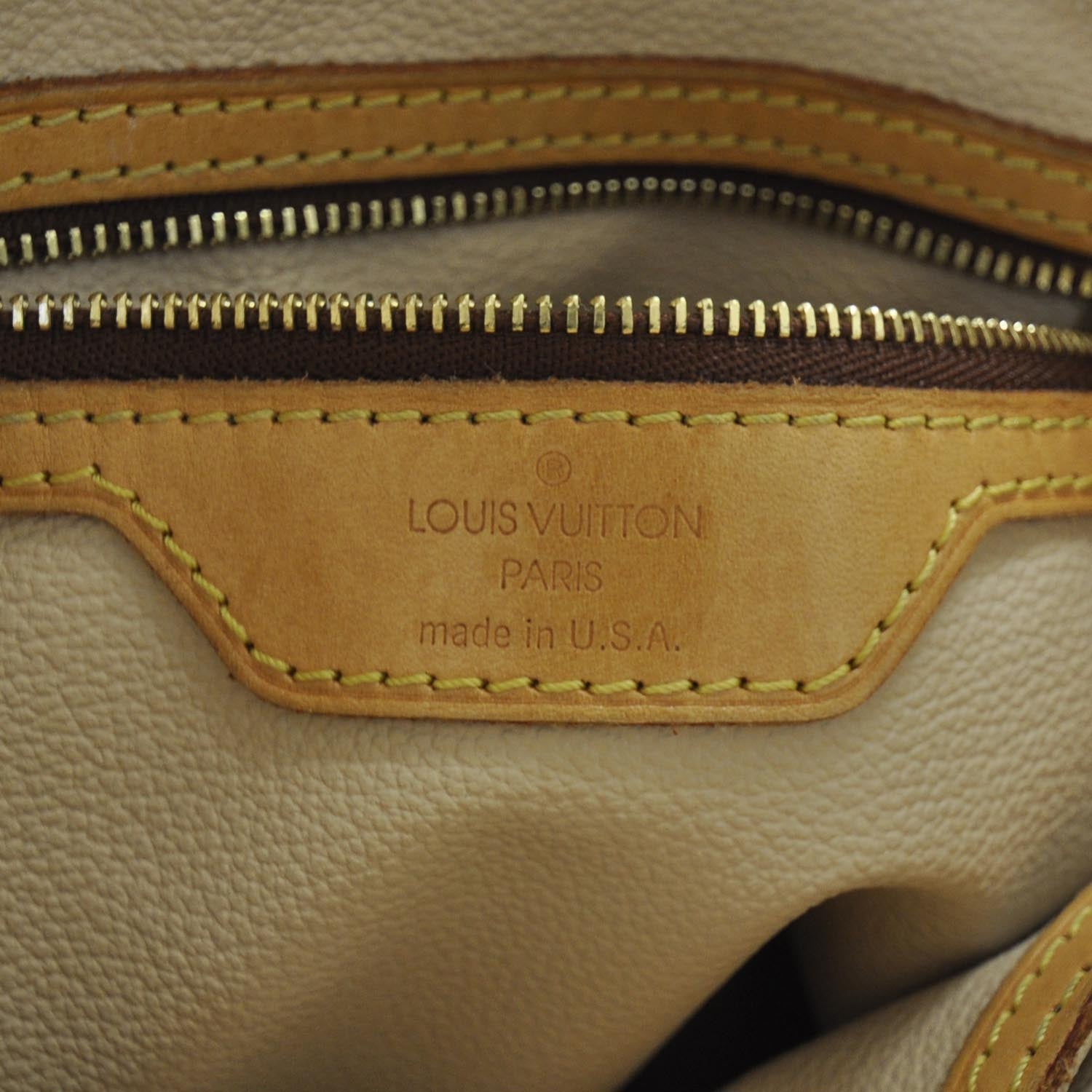 Louis Vuitton Monogram Petit Bucket 23 8 of 9