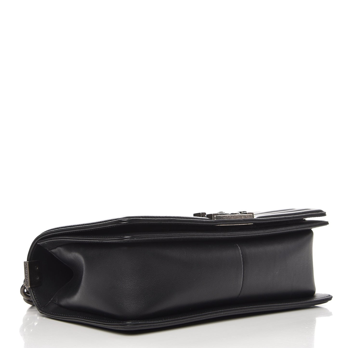 Calfskin Chevron Quilted Medium Boy Flap Black