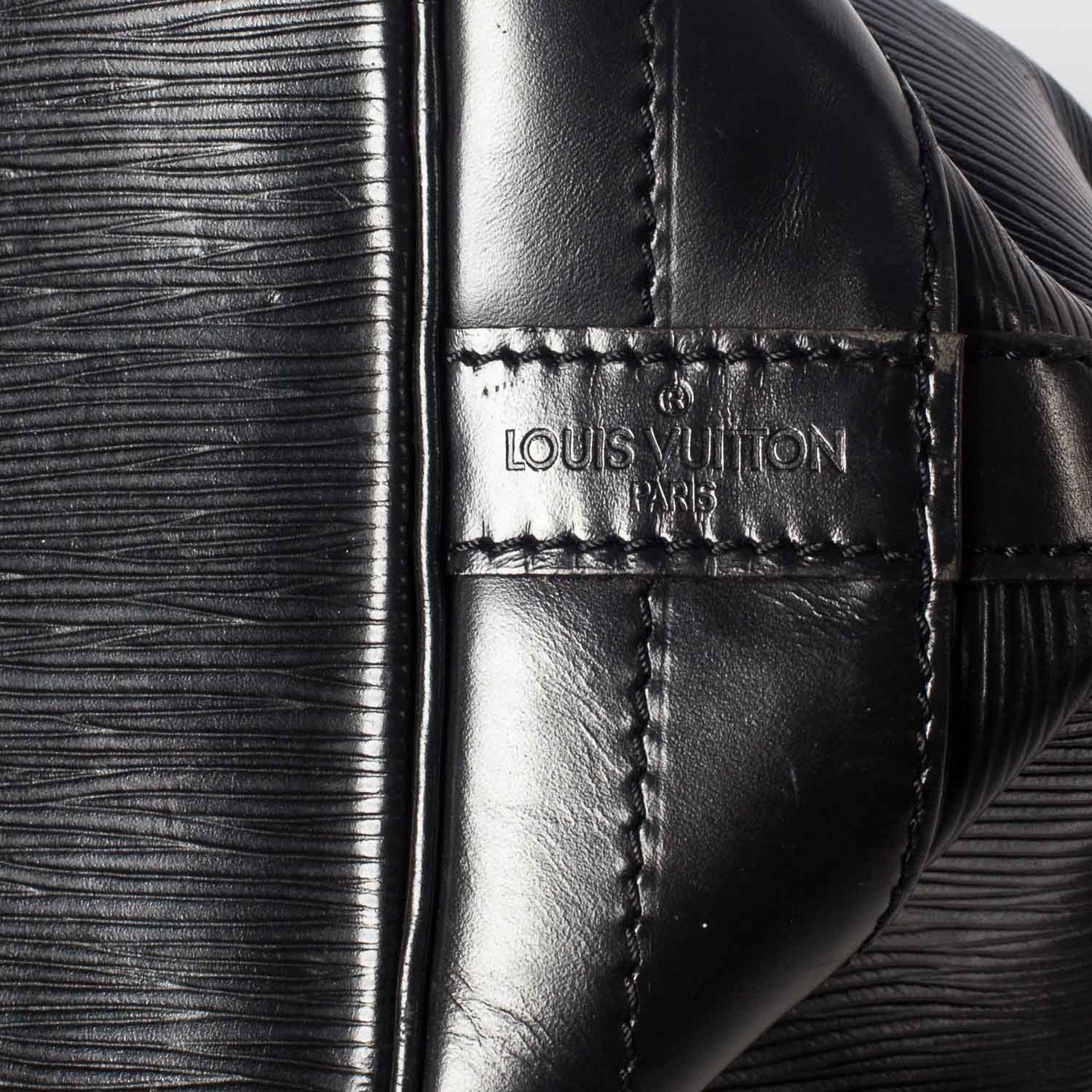 Louis Vuitton Epi Noe Black 10 of 11