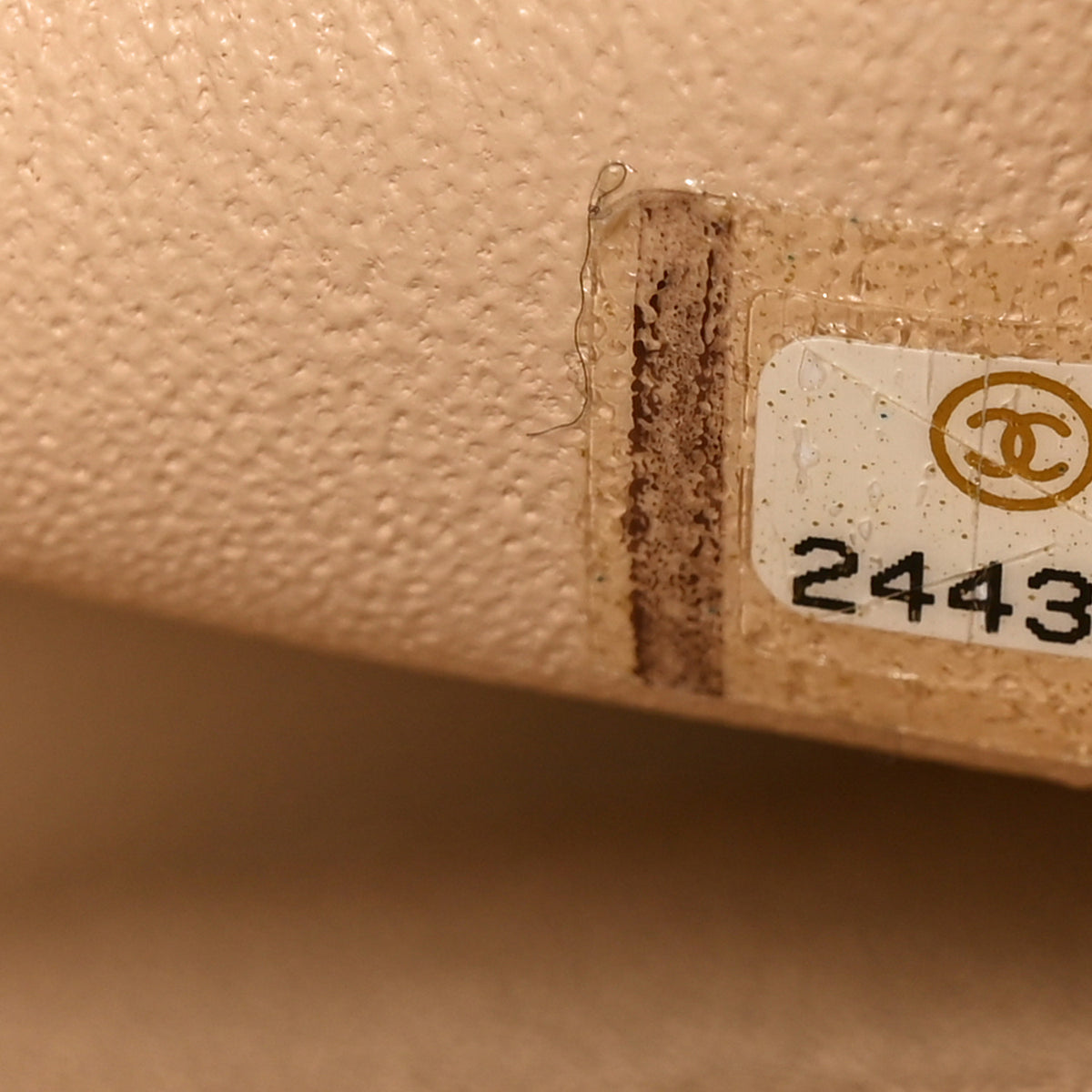 Caviar Quilted Jumbo Double Flap Beige Clair
