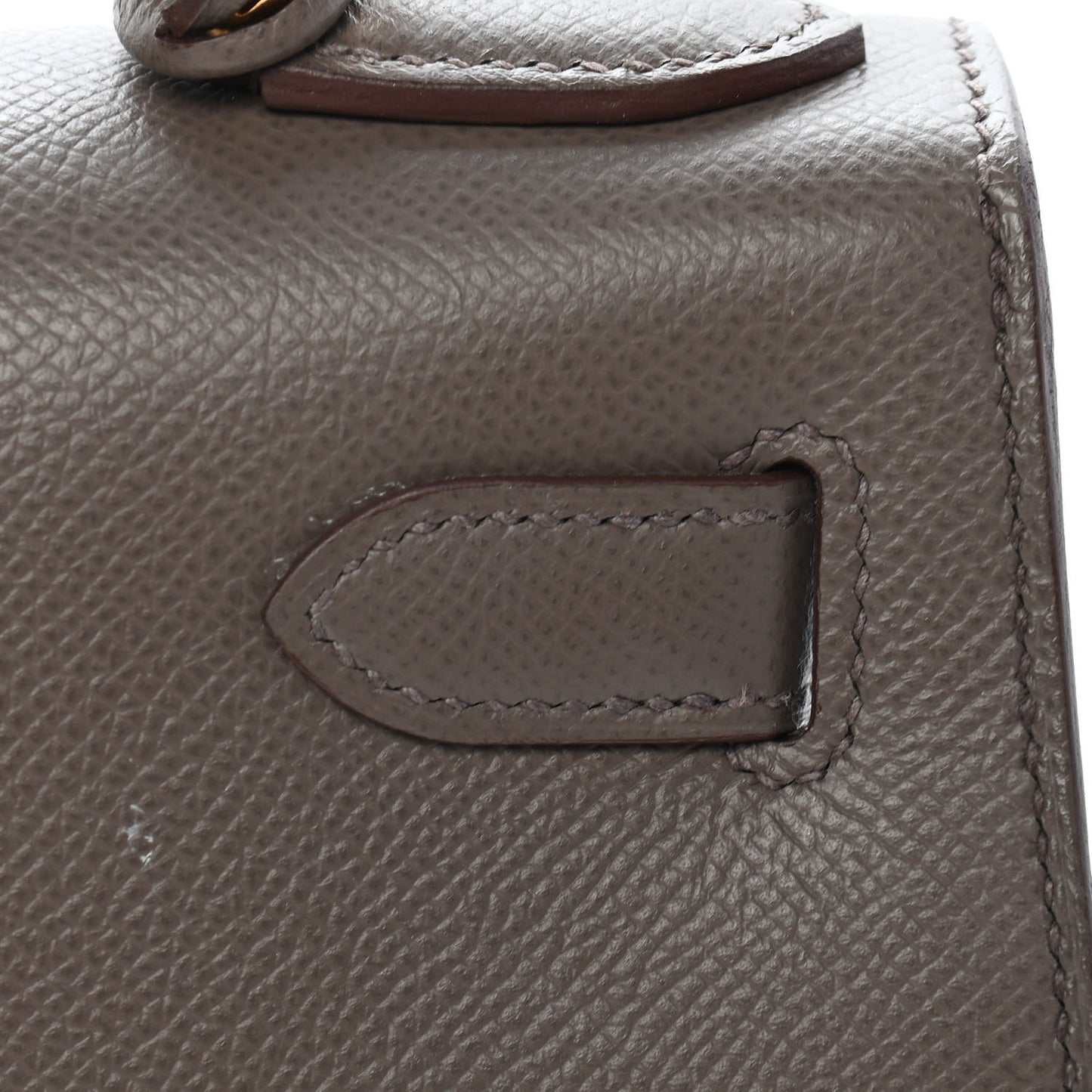 Epsom Kelly Sellier 28 Etain
