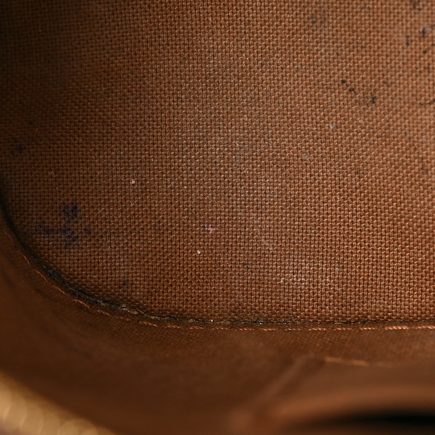 Louis Vuitton Monogram Alma BB 11 of 20