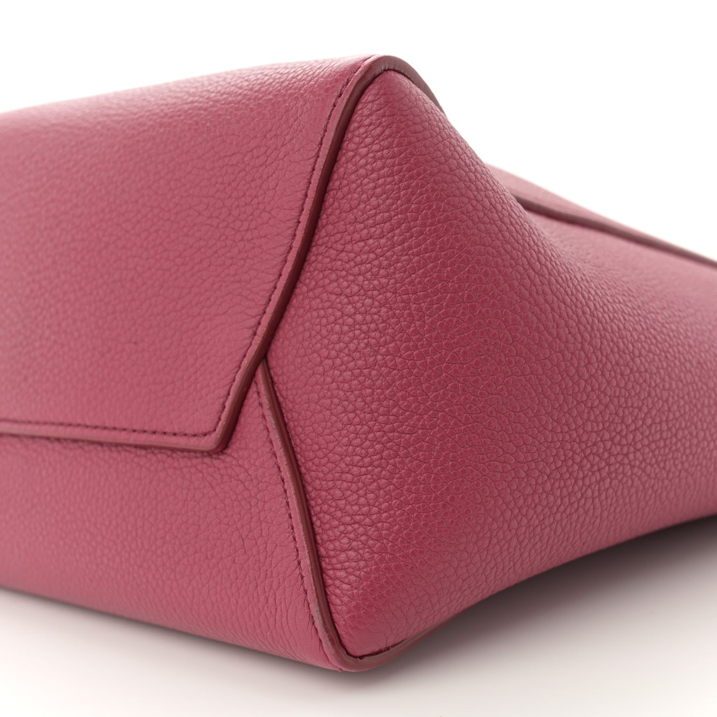 Soft Grained Calfskin Small Sangle Bucket Bag Raspberry