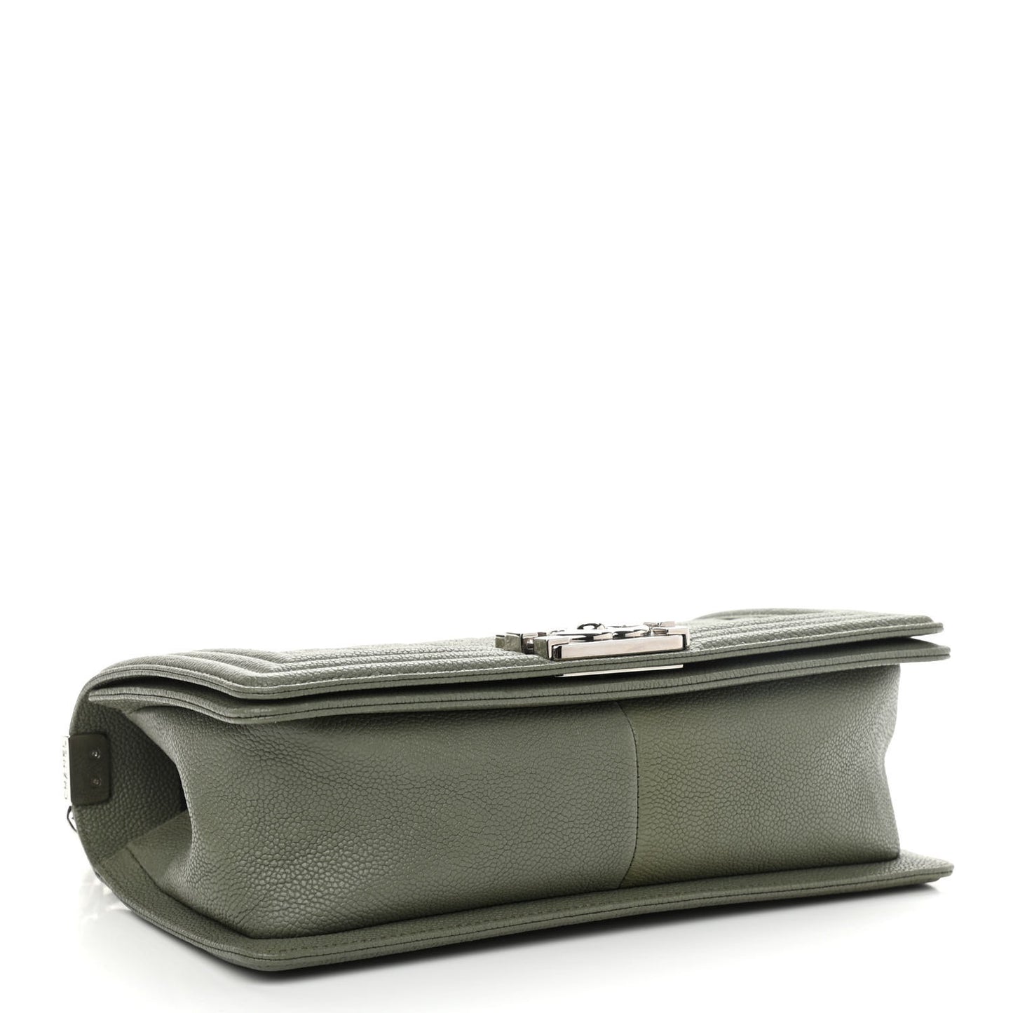 Caviar Quilted Medium Boy Flap Green