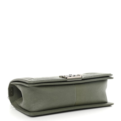 Chanel Caviar Quilted Medium Boy Flap Green 4 of 11