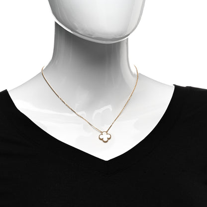 Van Cleef & Arpels 18K Yellow Gold Mother of Pearl Vintage Alhambra Pendant Necklace 3 of 7