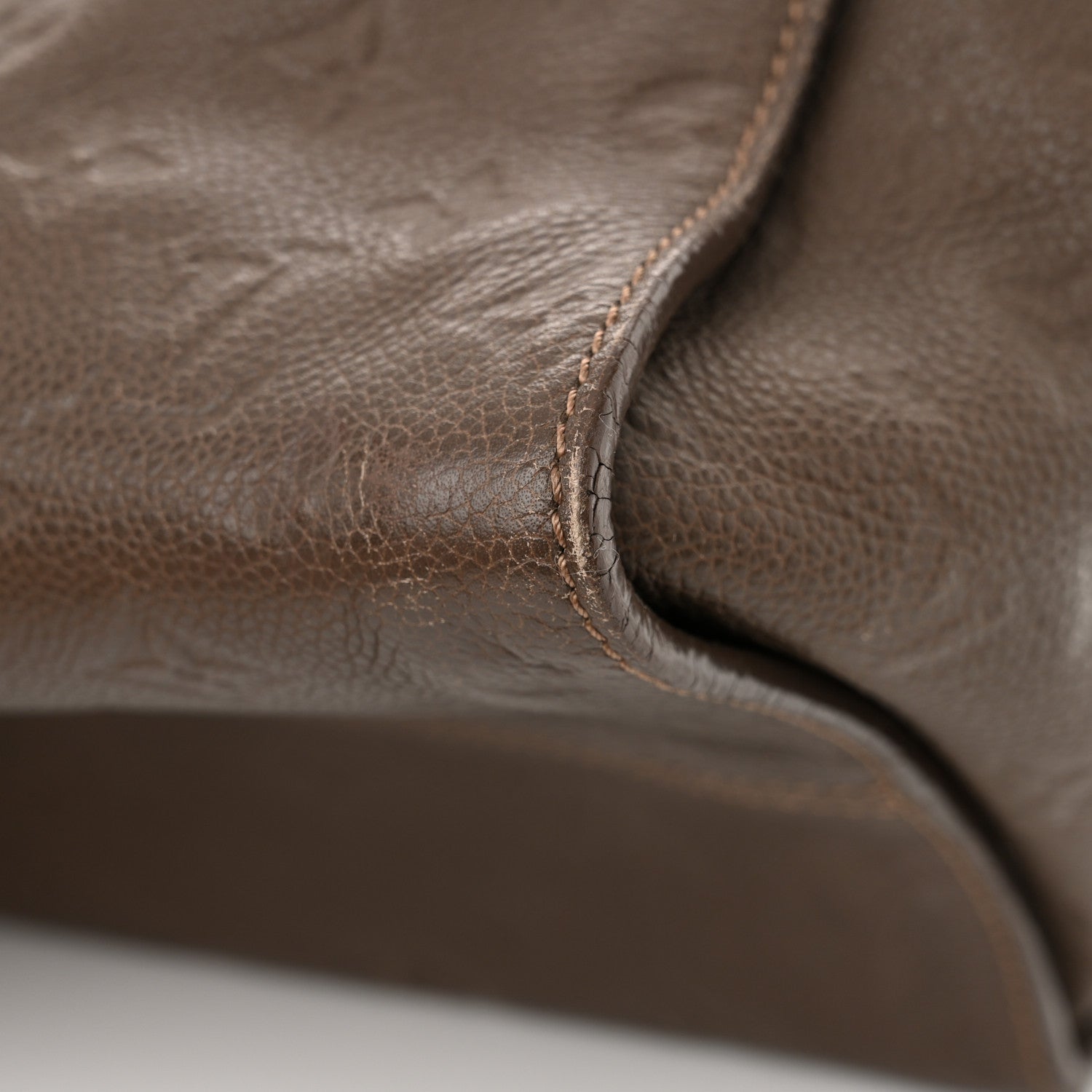 Louis Vuitton Empreinte Lumineuse PM Ombre 14 of 16
