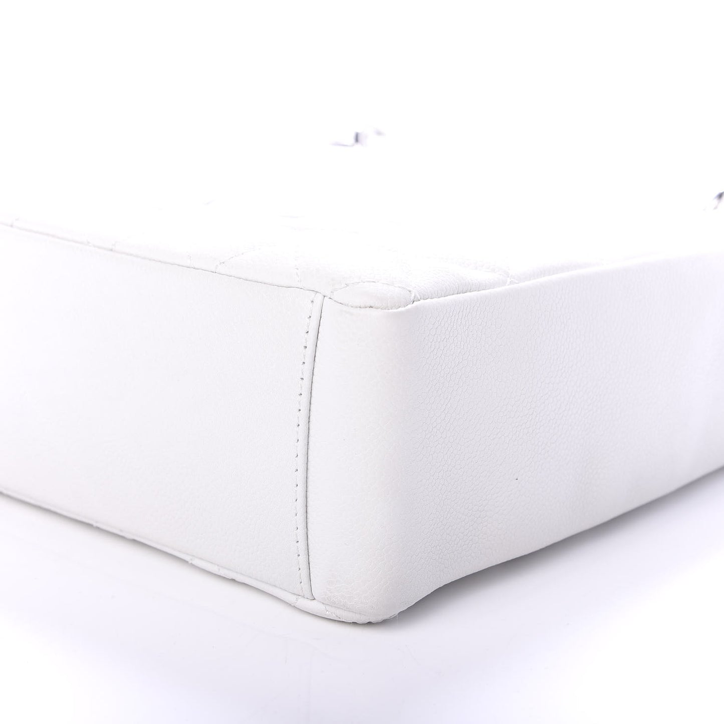 Caviar Quilted Petit Shopping Tote PST White