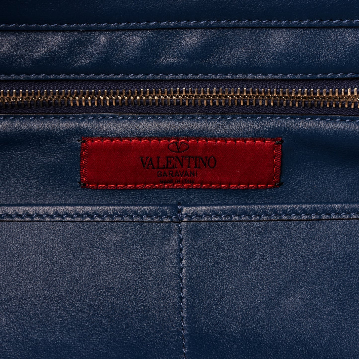 Vitello Medium Rockstud Tote Peacock