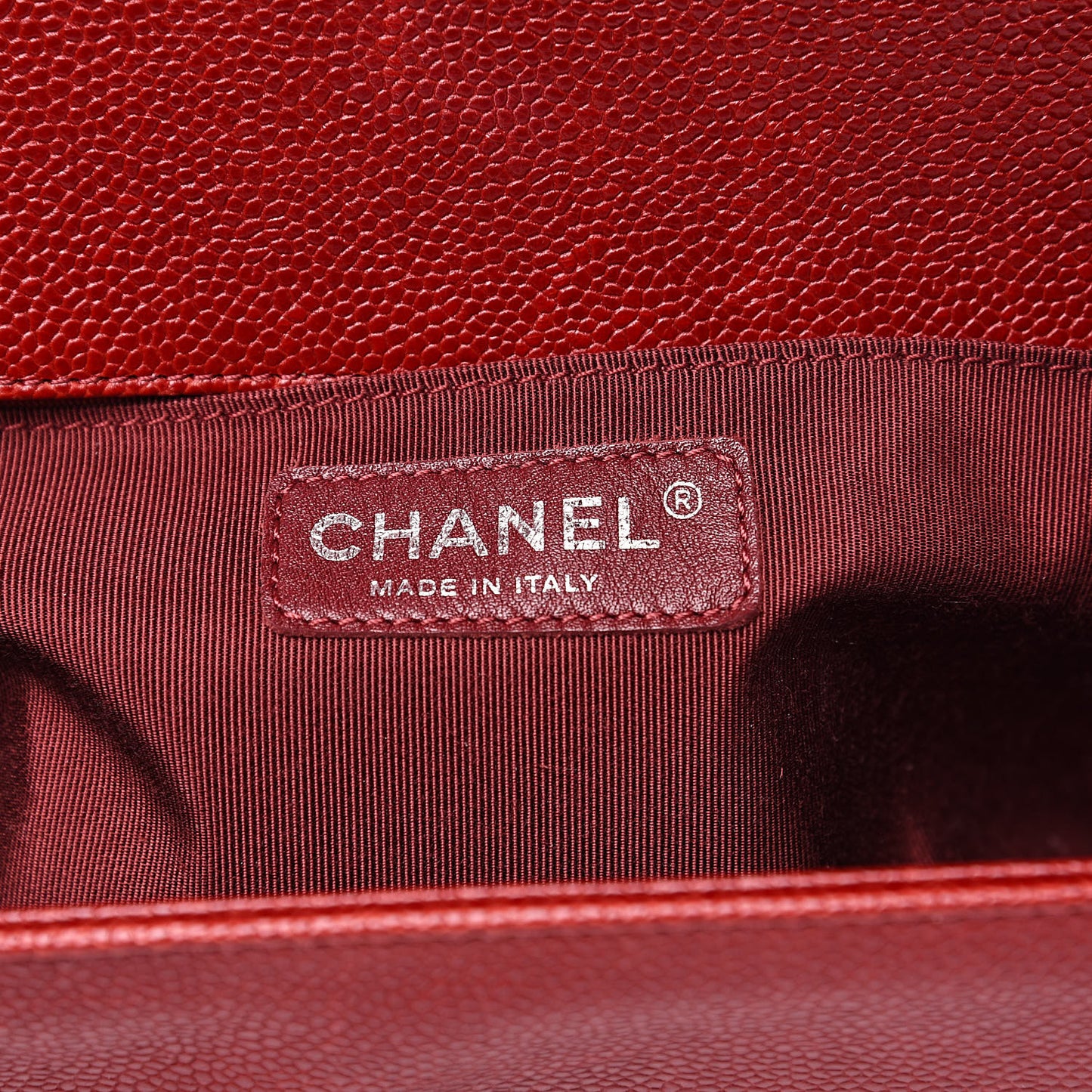 Caviar Quilted Medium Boy Flap Dark Red