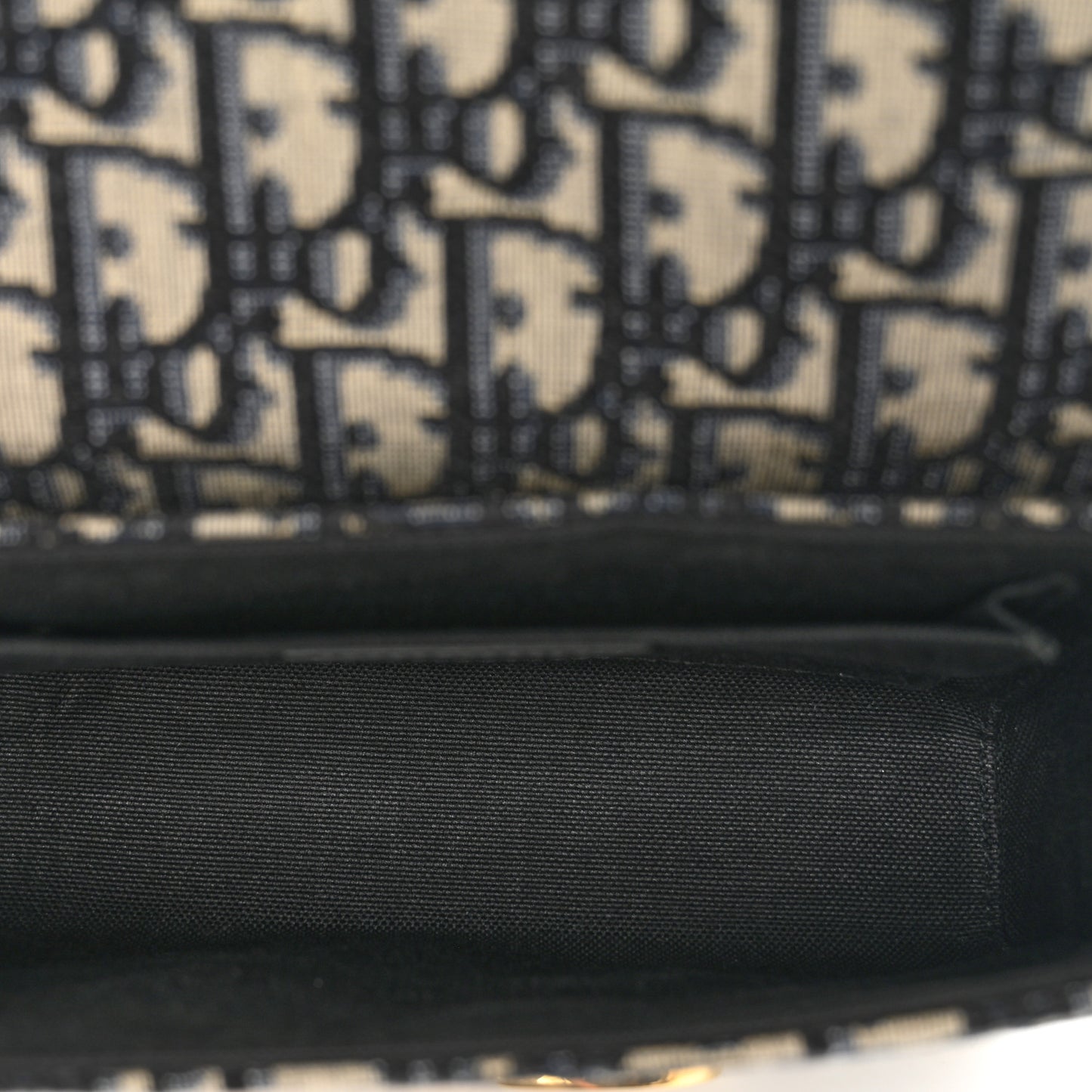 Oblique 30 Montaigne Box Bag Blue