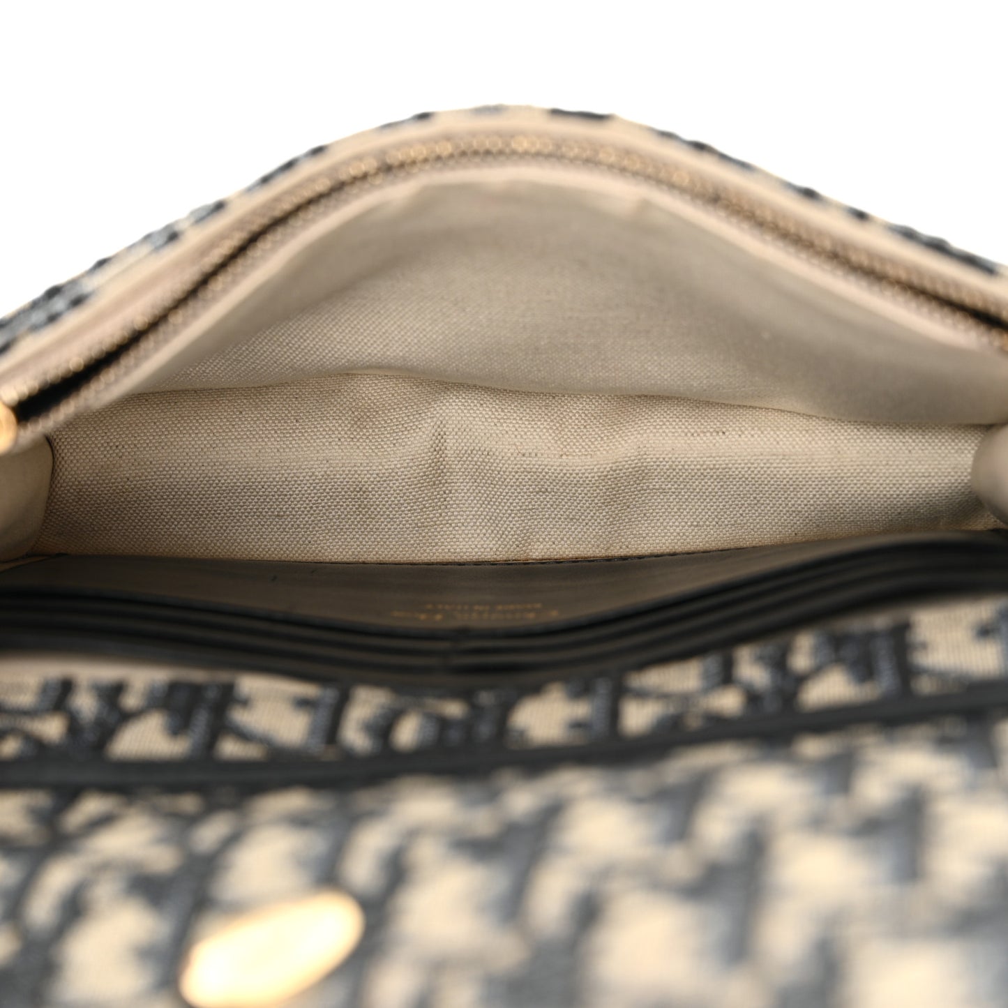 Oblique Saddle Chain Pouch Blue