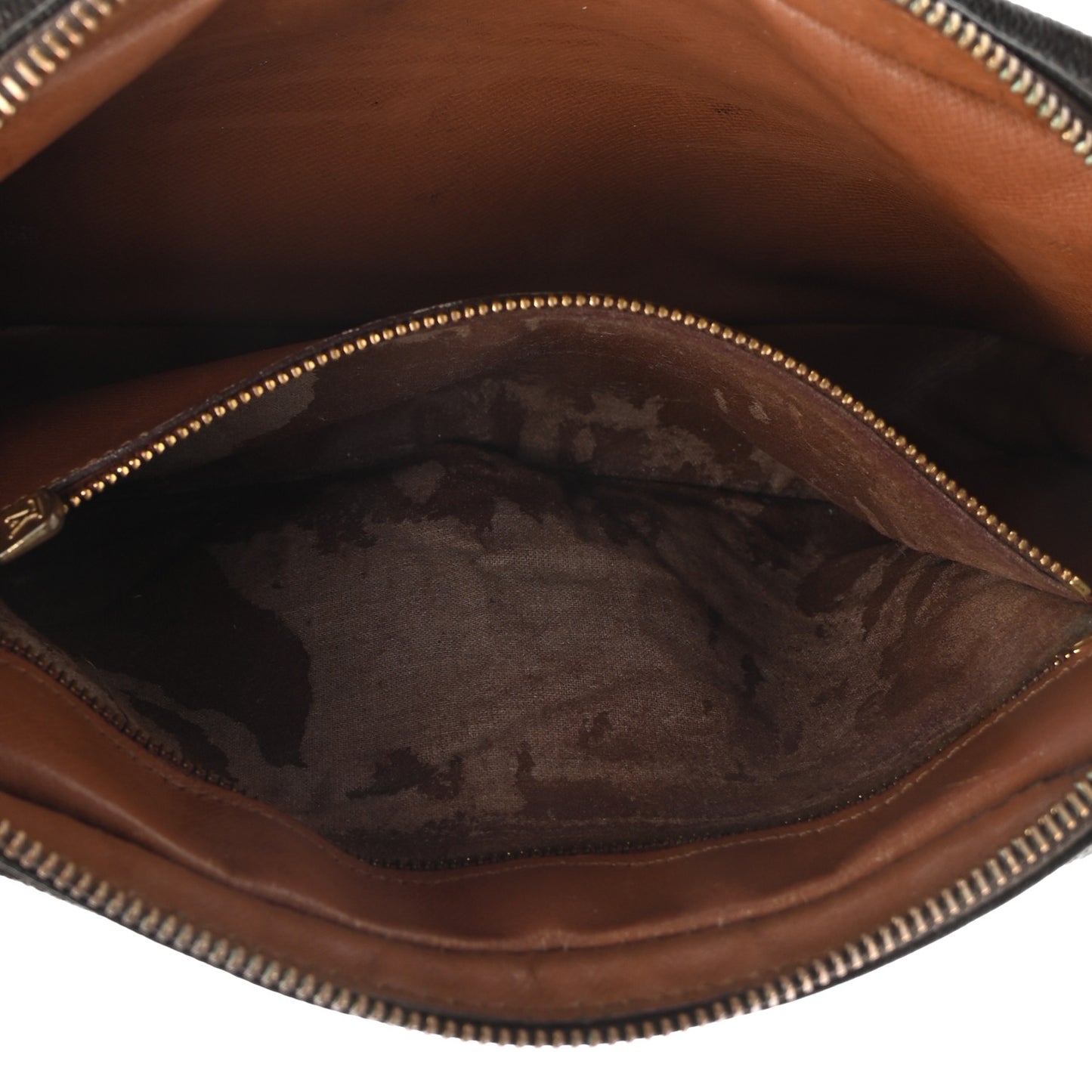 Monogram Pochette Marly Dragonne 26