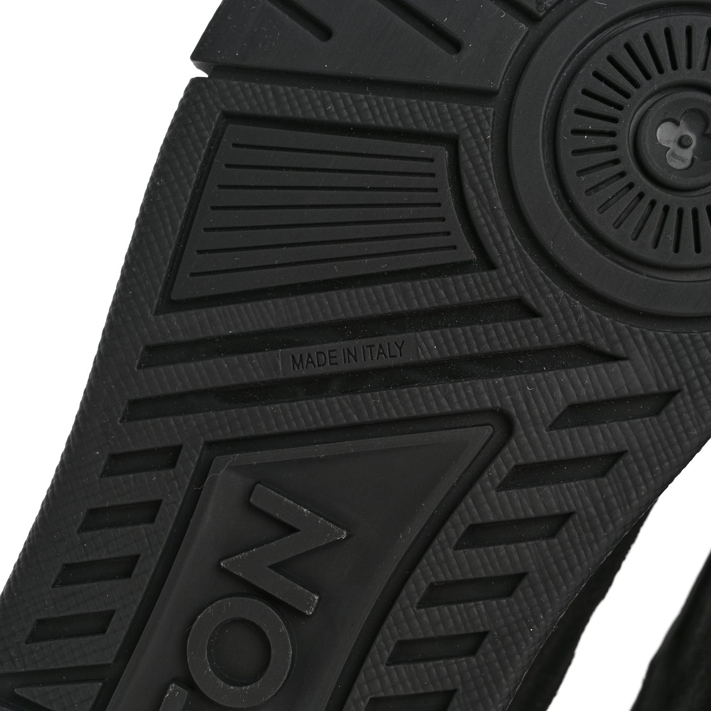 Suede Mens LV Trainer Sneakers 9 Black