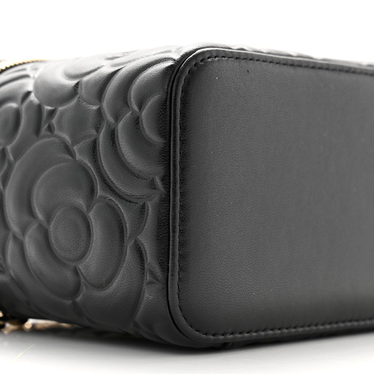 Lambskin Camellia Embossed Small Vanity Case With Chain Black