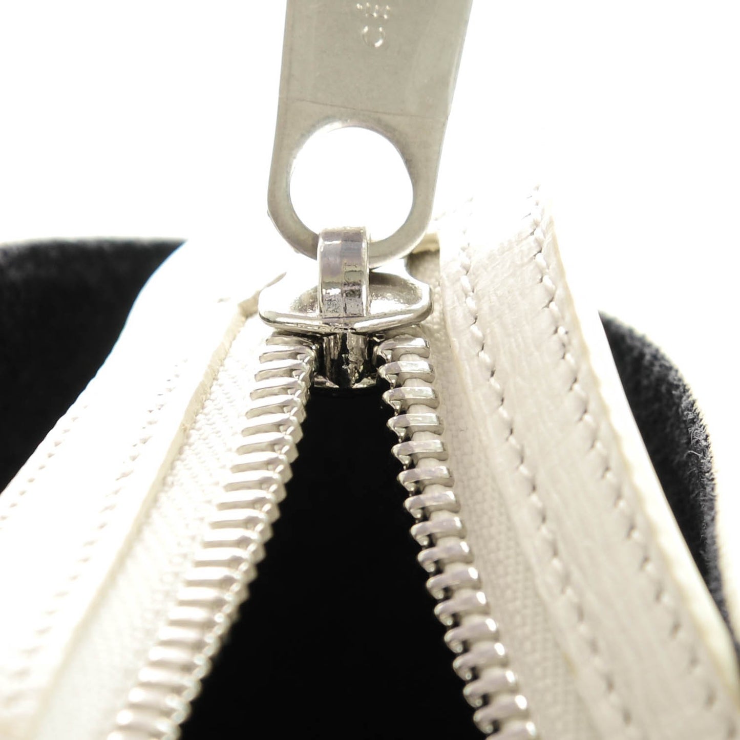 Liege Calfskin Small Trapeze White