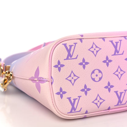 Louis Vuitton Monogram Giant Spring In The City Marshmallow Hobo PM Sunrise Pastel 8 of 9