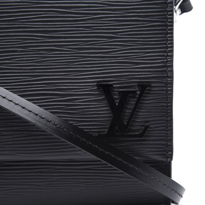 Louis Vuitton Epi Clery Black 9 of 9