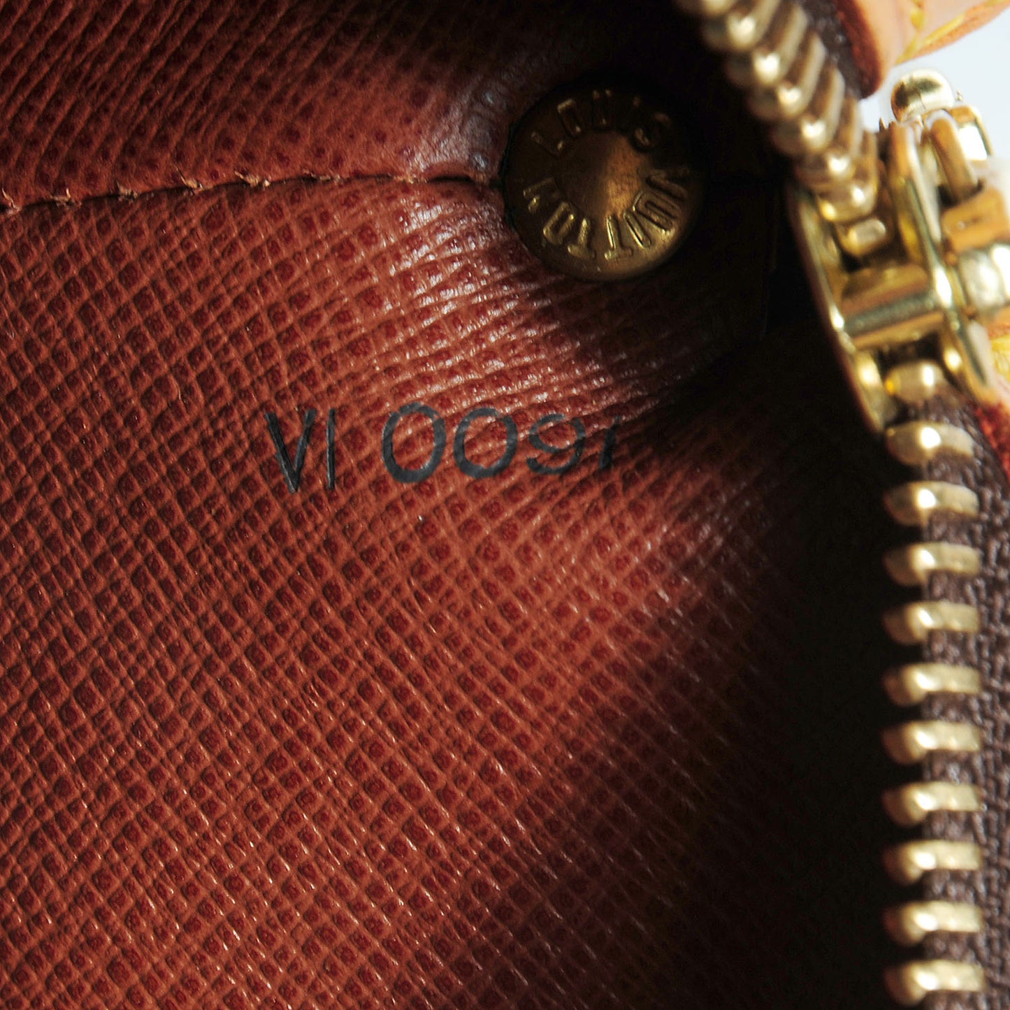 Monogram Drouot