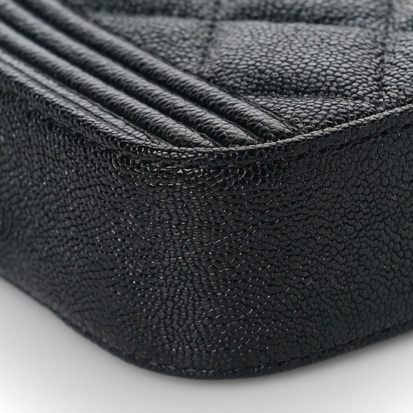 Caviar Quilted Small Boy Clutch With Chain Black