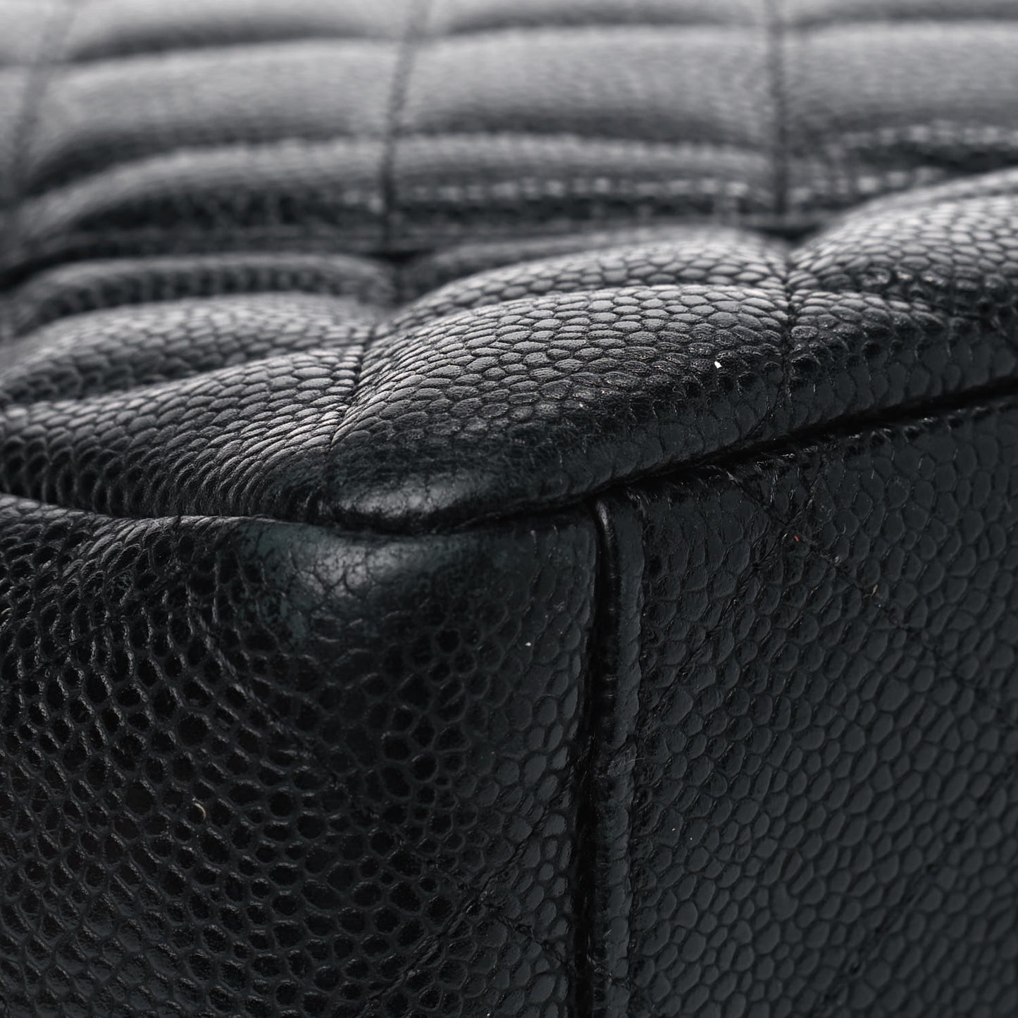 Caviar Quilted Maxi Single Flap Black