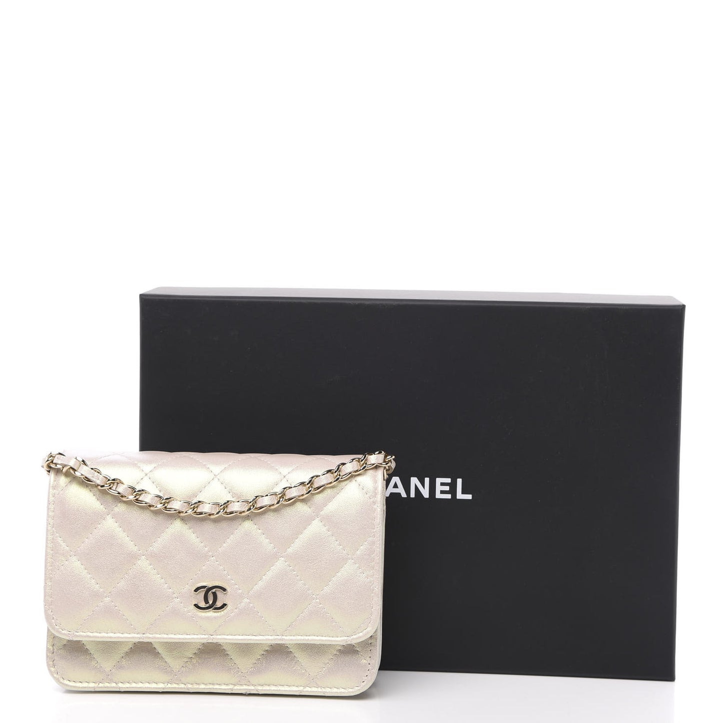Iridescent Lambskin Quilted Mini Wallet On Chain WOC Ivory