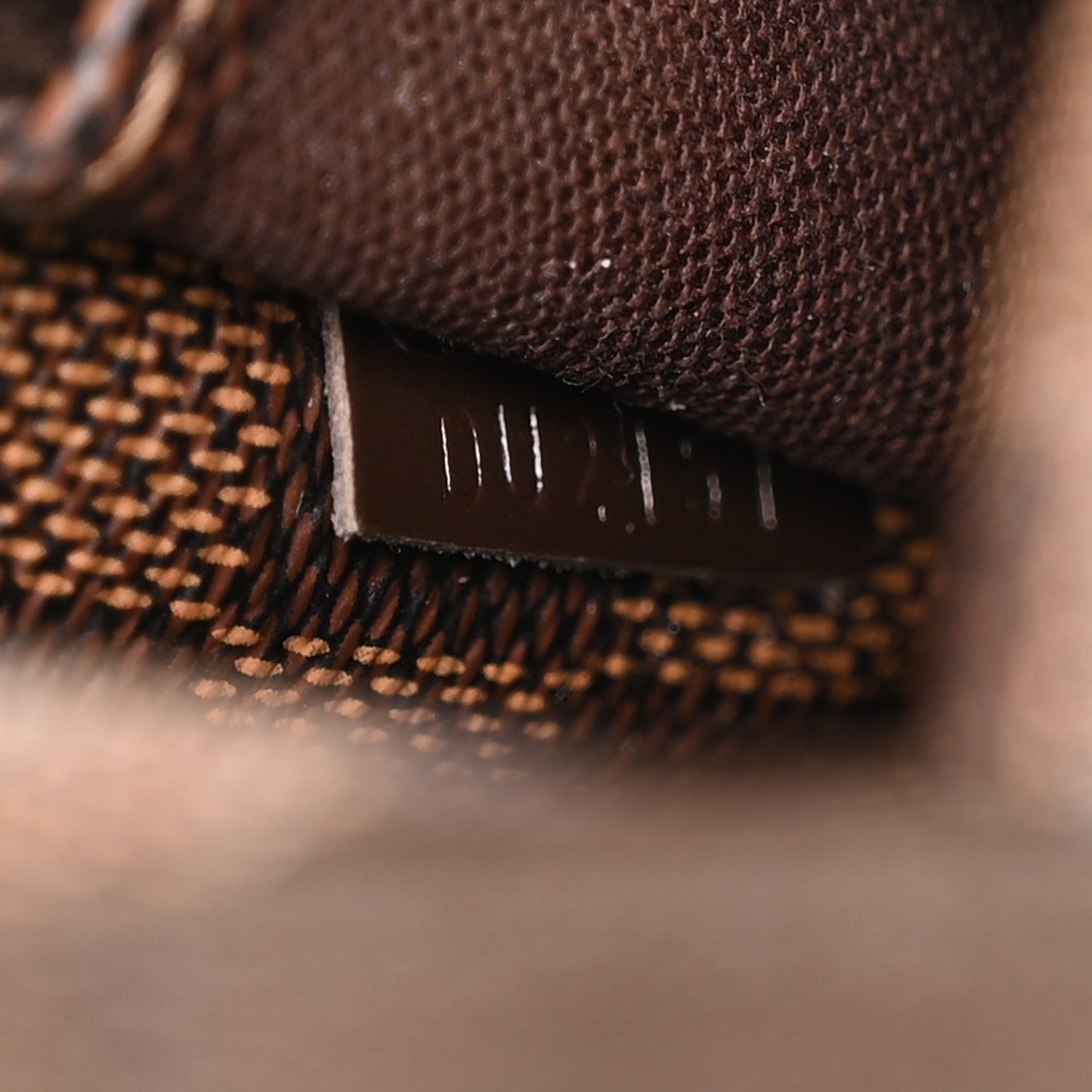 Louis Vuitton Damier Ebene Weekender Beaubourg GM 6 of 11
