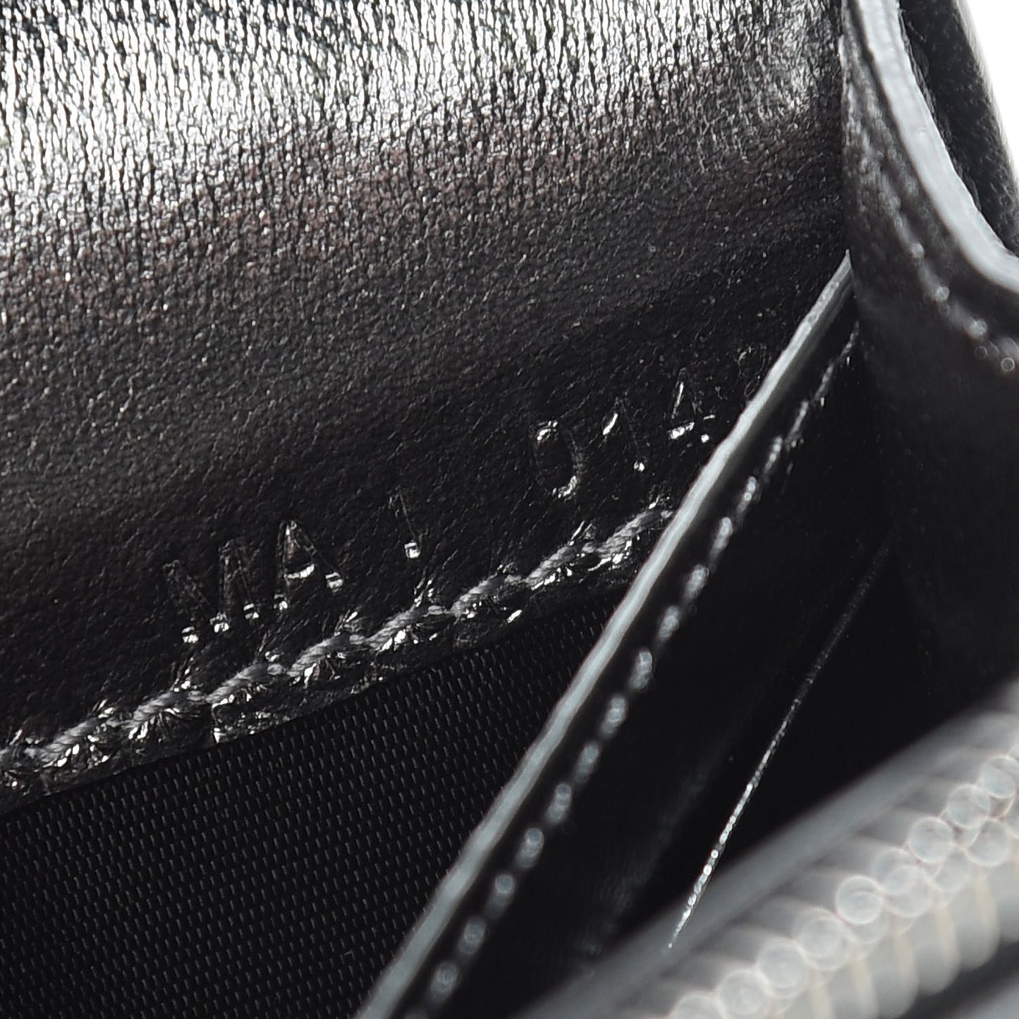 Lambskin Emblem Chain Wallet Black