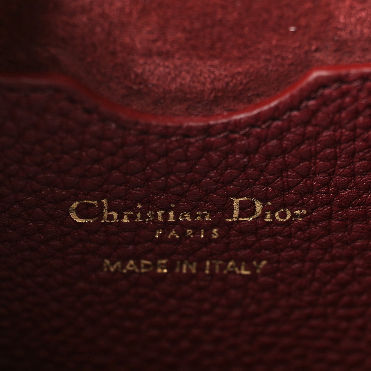 Grained Calfskin Large Bobby Flap Red Bricks
