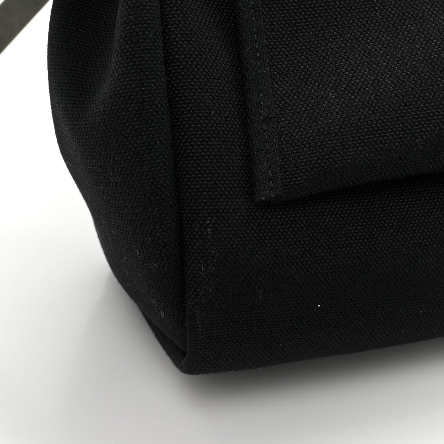 Military Toile Vache Hunter Herbag Zip PM 31 Black