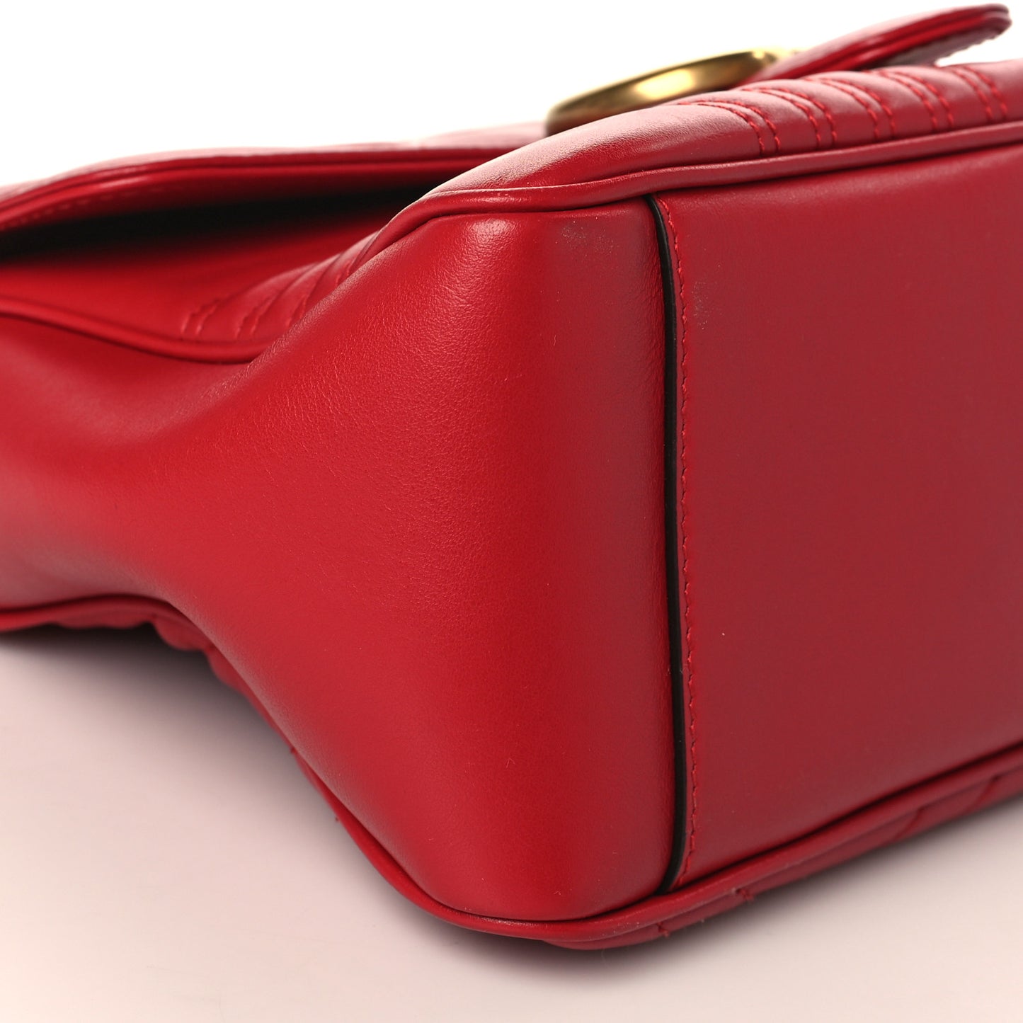 Calfskin Matelasse Small GG Marmont Top Handle Shoulder Bag Hibiscus Red