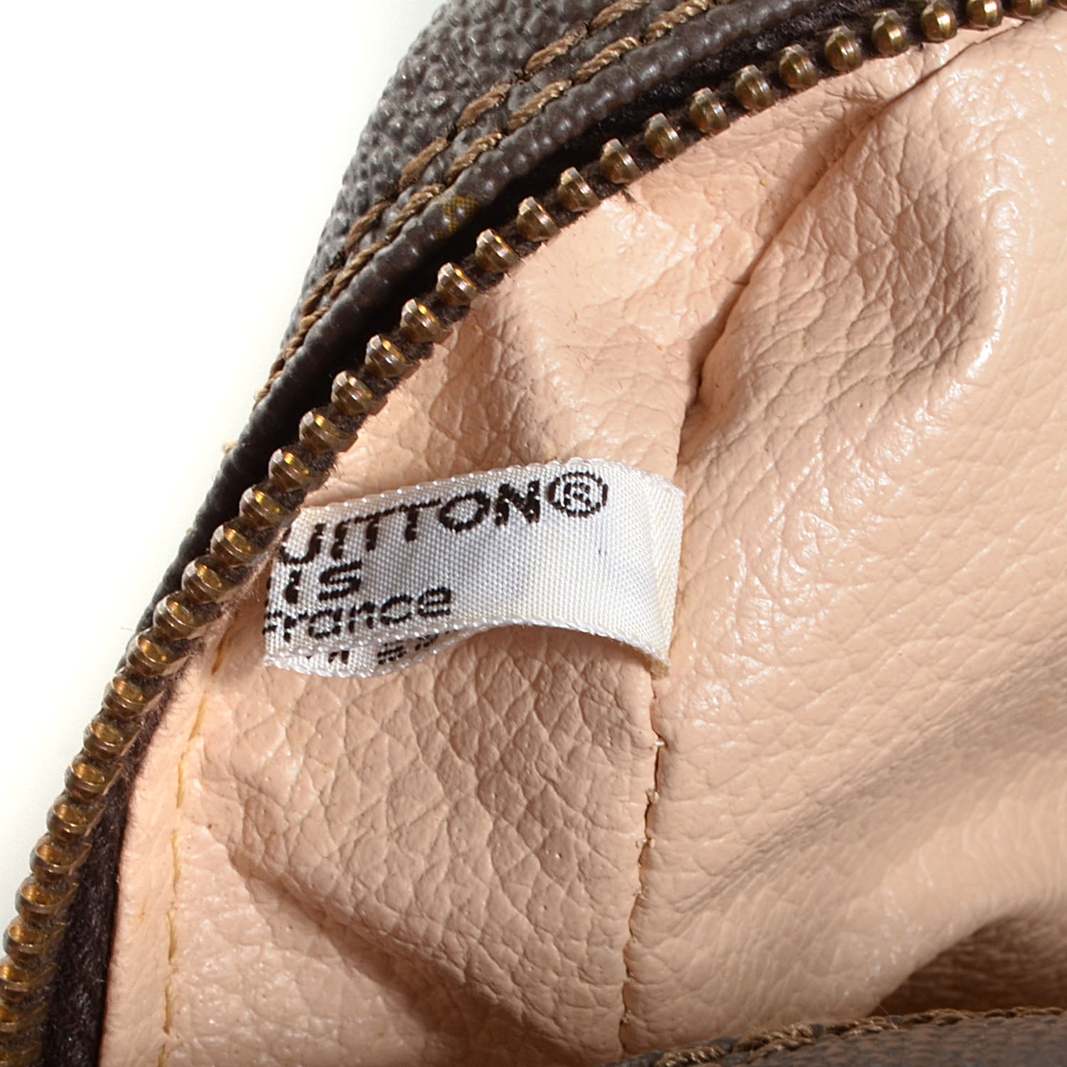 Louis Vuitton Monogram Trousse Toilette 28 8 of 8