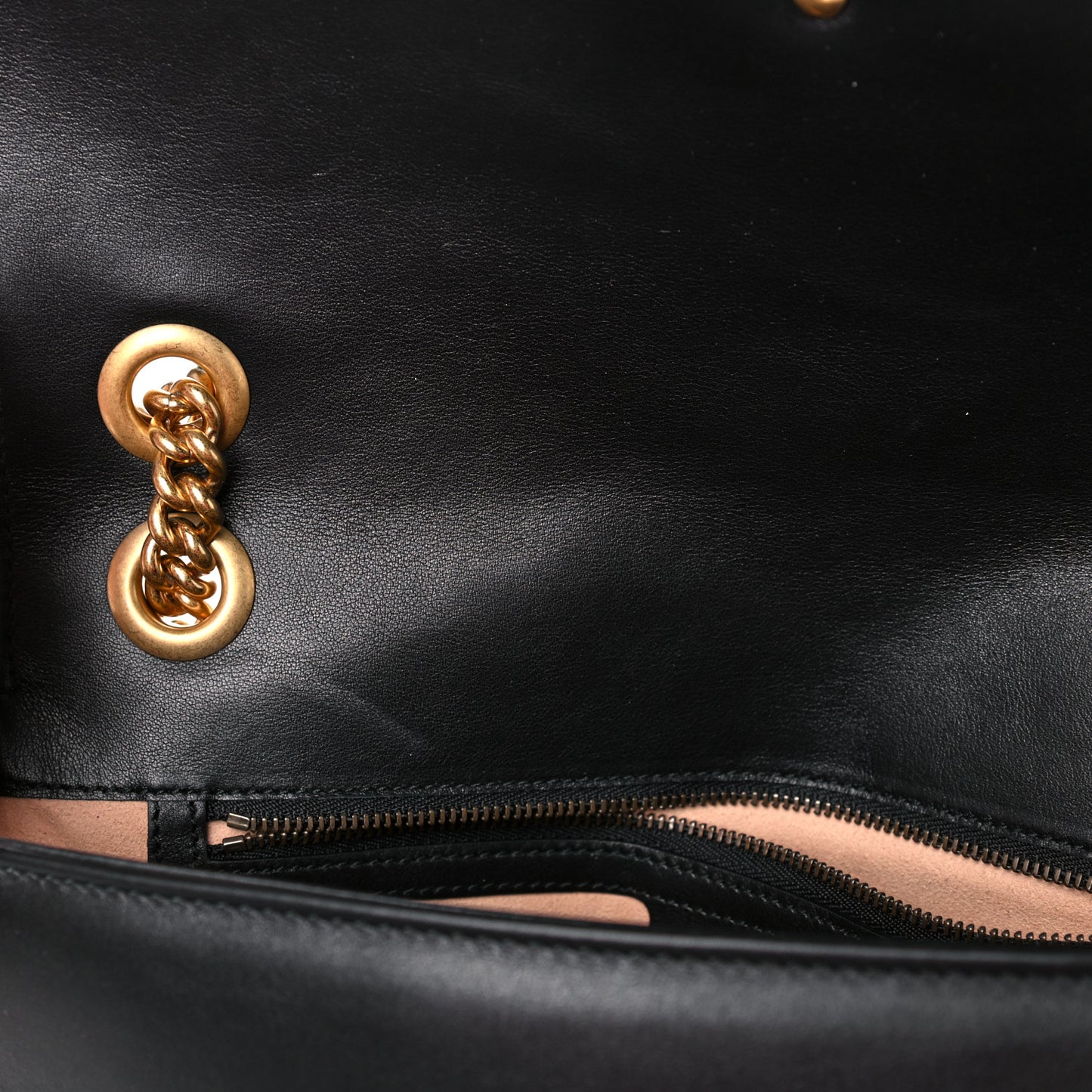 Calfskin Matelasse Medium GG Marmont Shoulder Bag Black