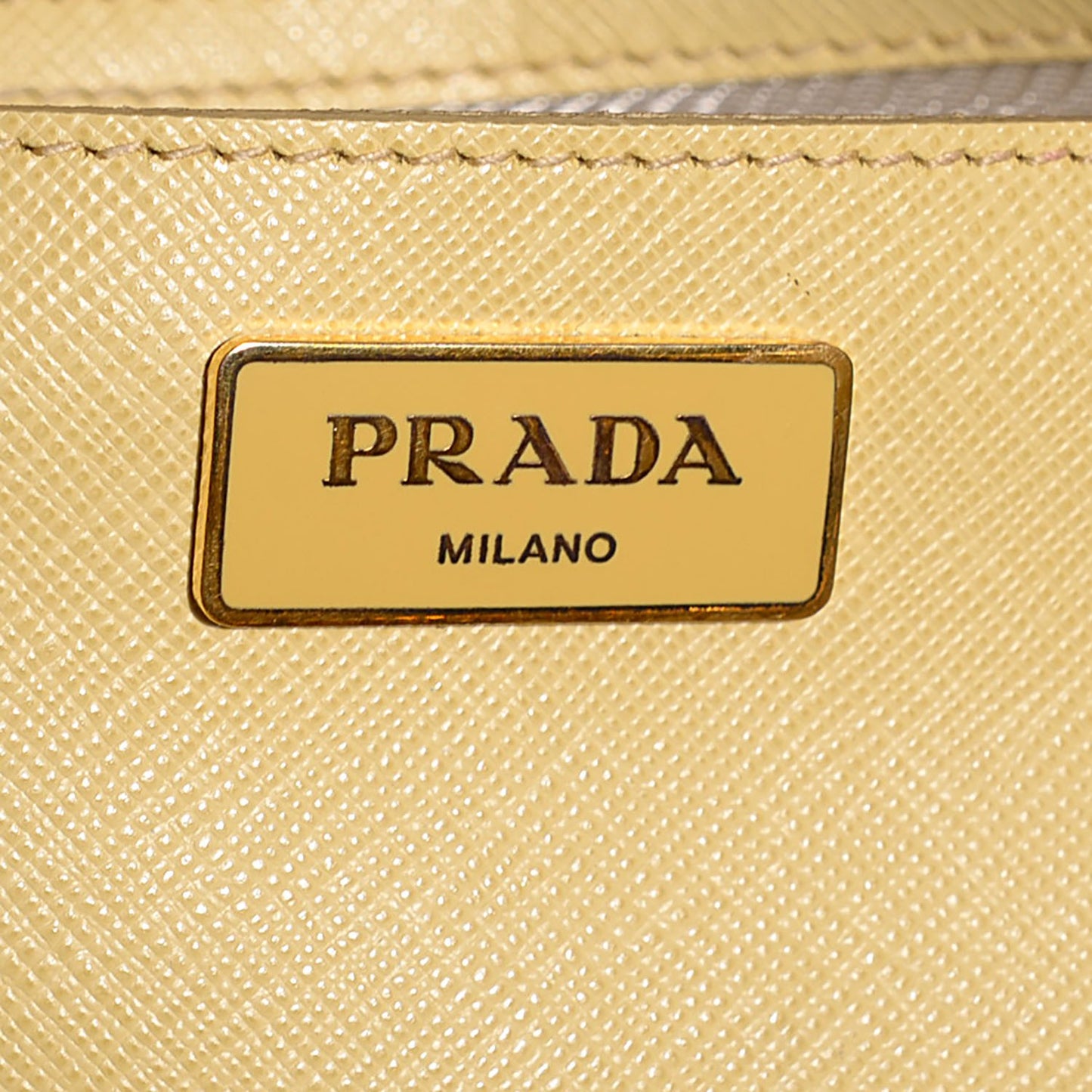 Saffiano Lux Large Promenade Tote Ginestra