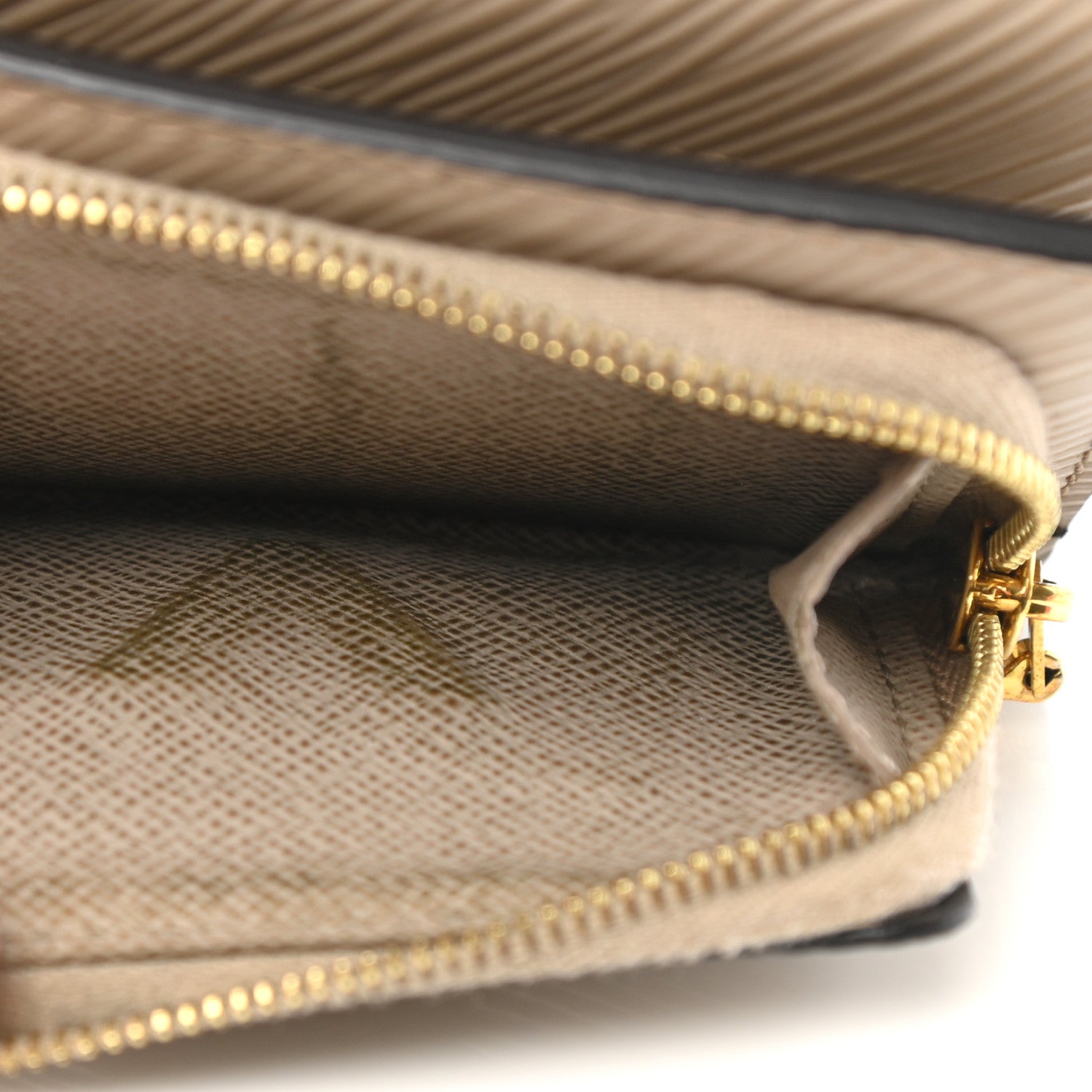 Louis Vuitton Epi Twist Compact Wallet Galet 6 of 9