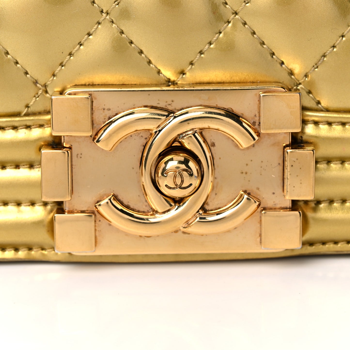 Metallic Patent Calfskin Quilted Medium Boy Flap Gold