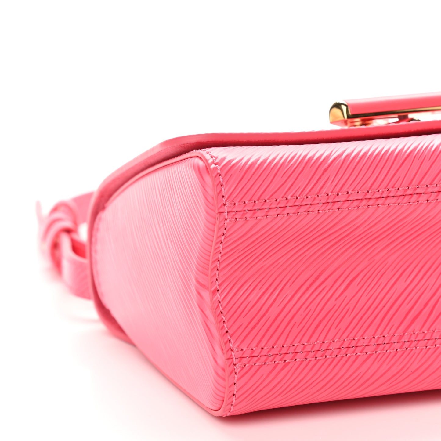 Epi Twist Shoulder Bag PM Dragon Fruit