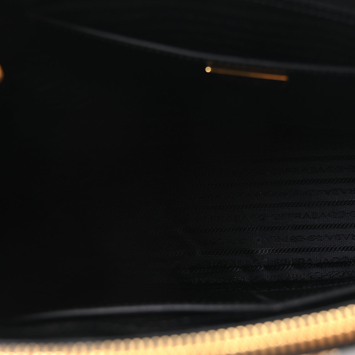 Saffiano Lux Large Galleria Double Zip Tote Black
