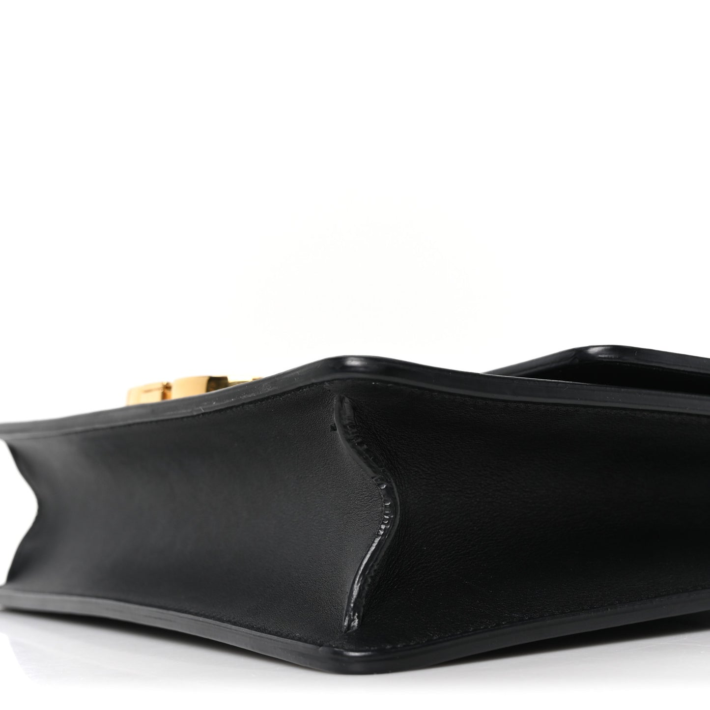 Box Calfskin 30 Montaigne Flap Bag Black