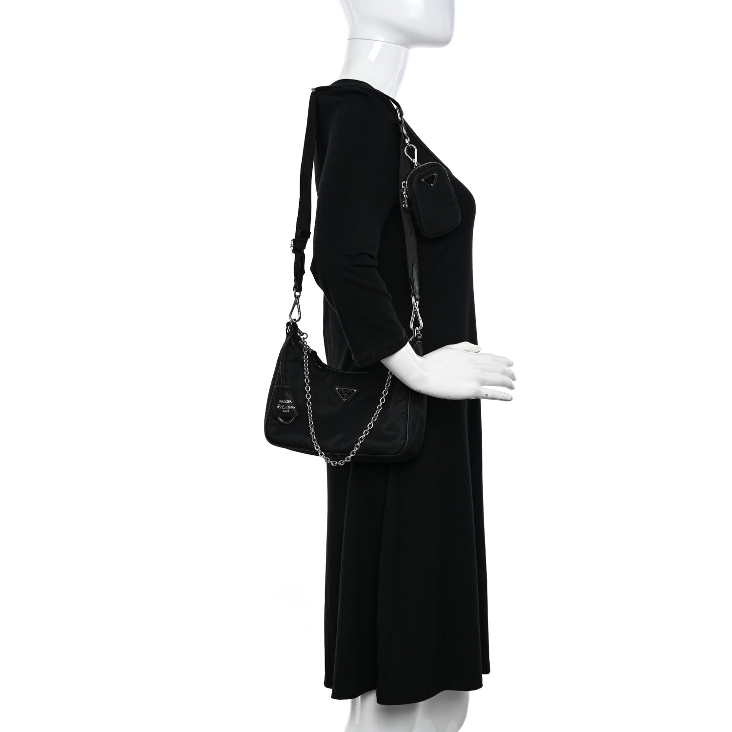 Prada Nylon Re-Edition 2005 Shoulder Bag Black 2 of 14