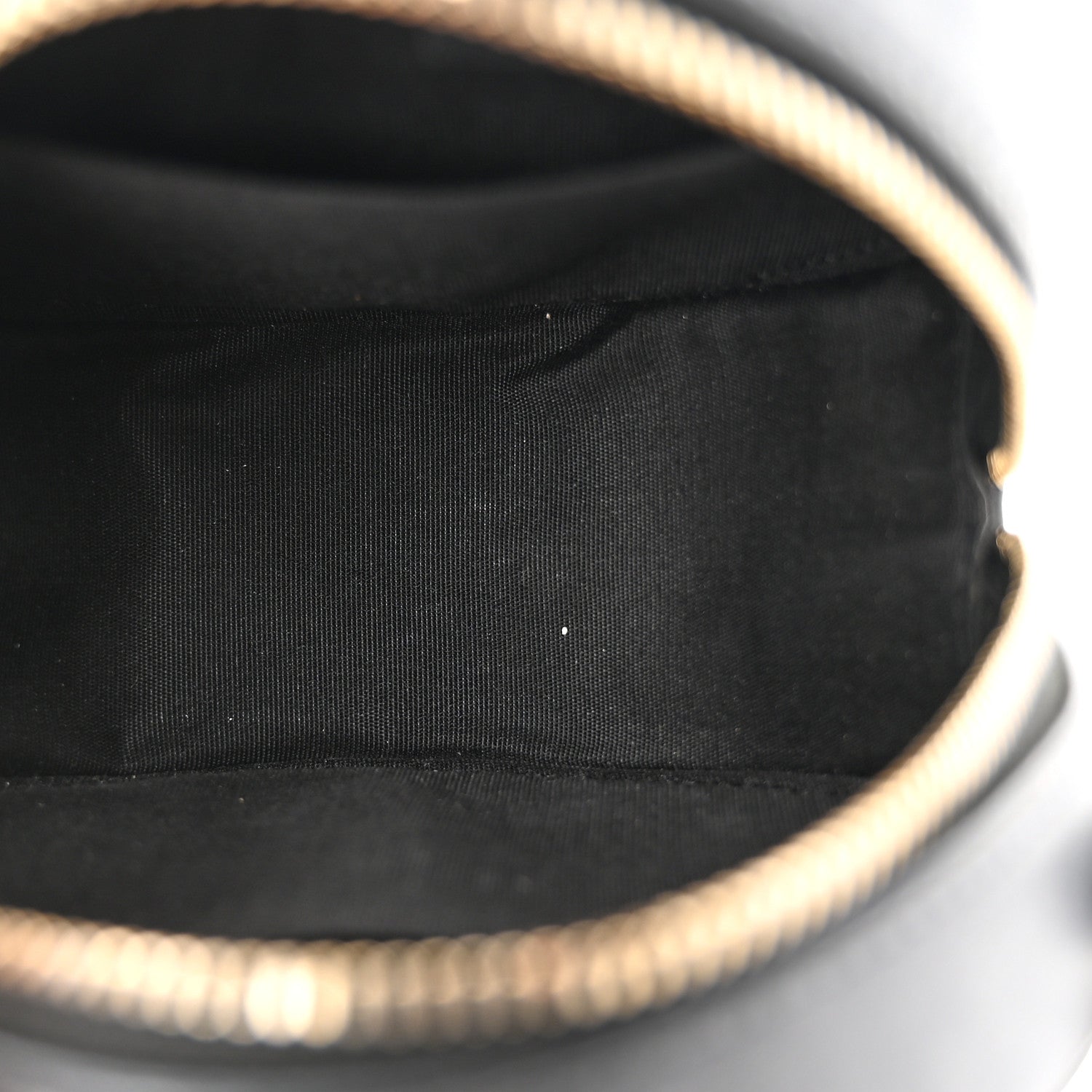 Chanel Iridescent Lambskin Quilted Pearl Round Clutch With Chain Black 5 of 10