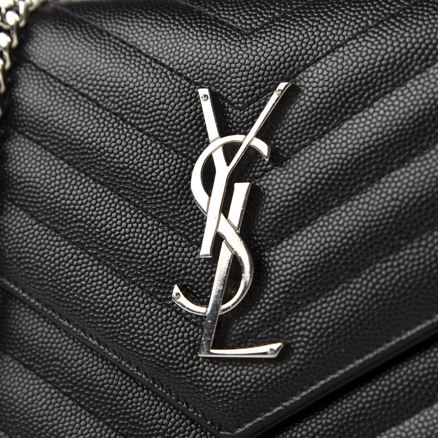 Grain De Poudre Matelasse Chevron Monogram Chain Wallet Black