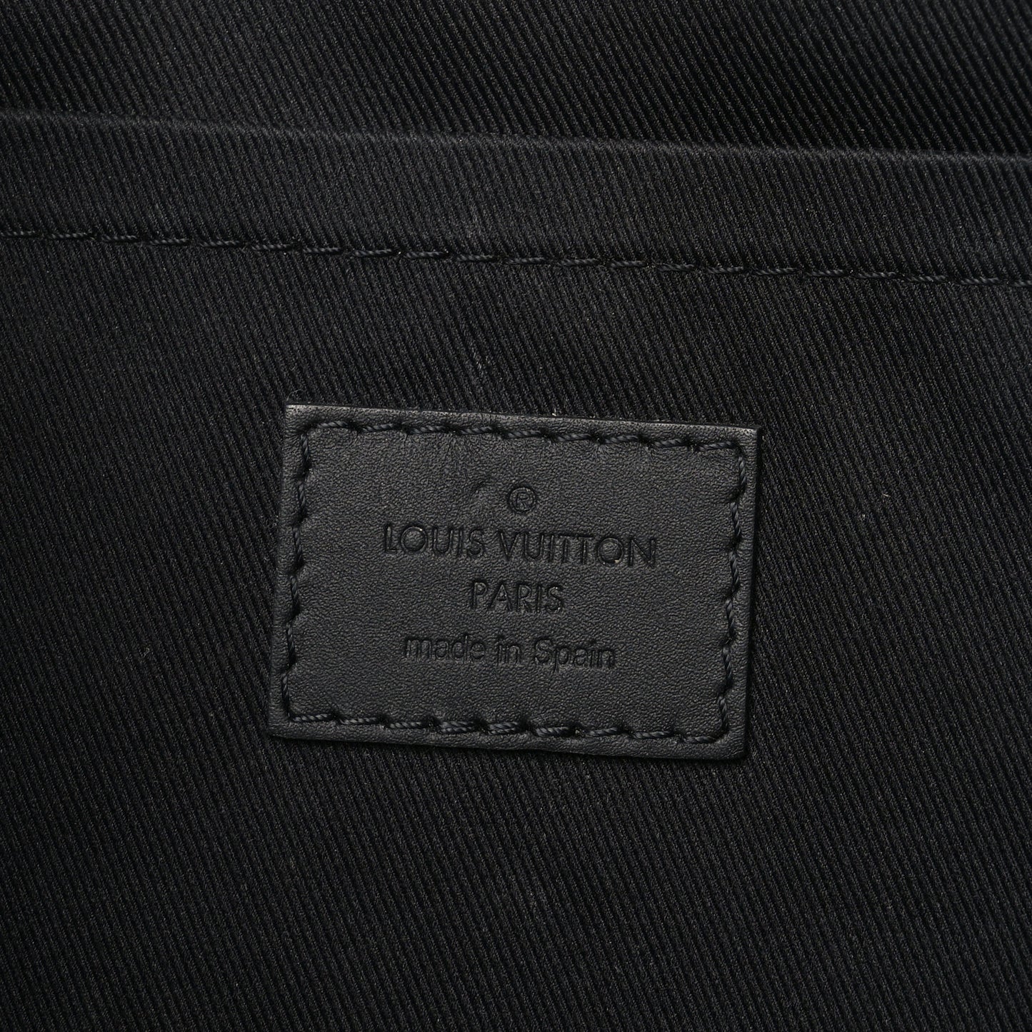 Calfskin Monogram Shadow Discovery Pochette Black