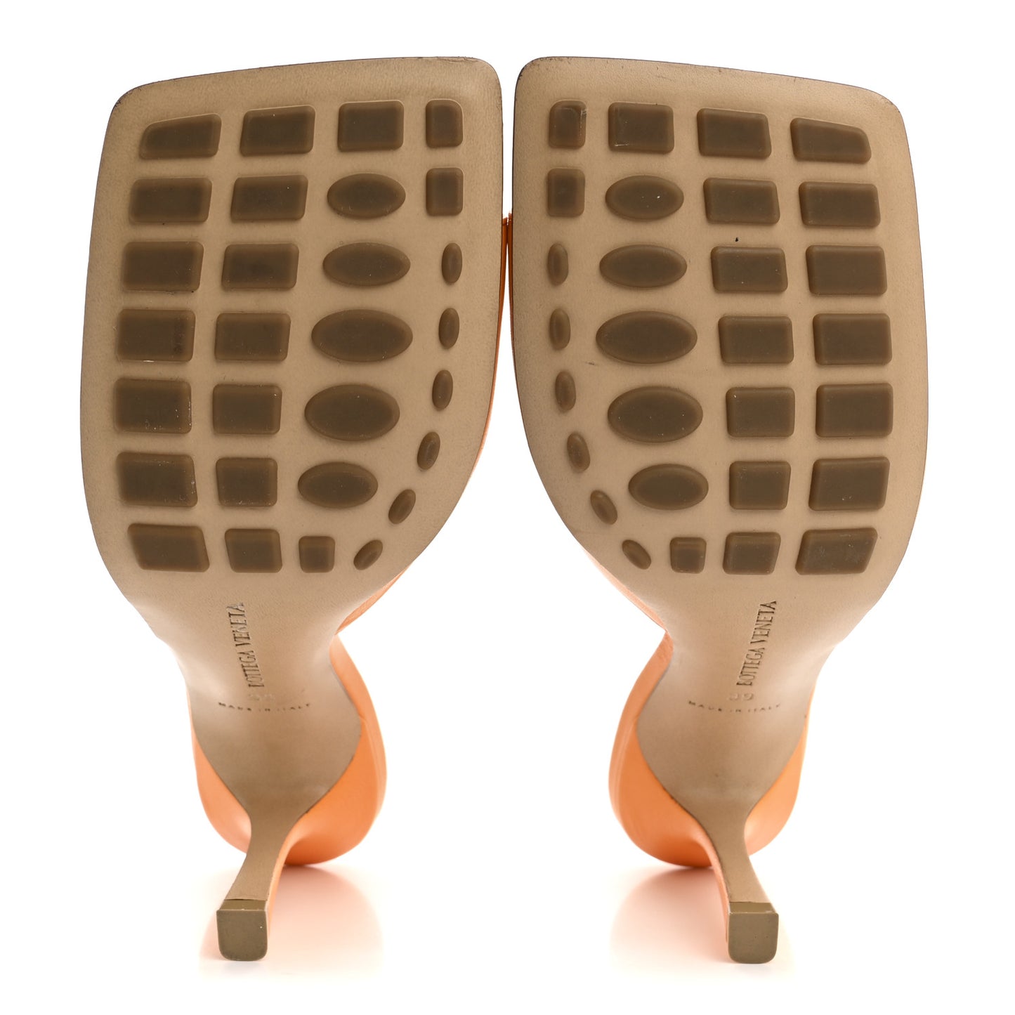 Lambskin Stretch 90mm Mule Sandals 39 Tangerine