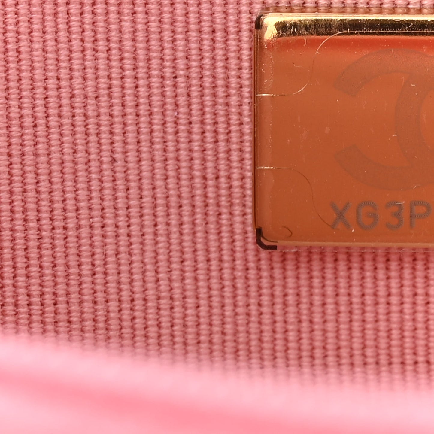 Caviar Quilted Wallet on Chain WOC Light Pink