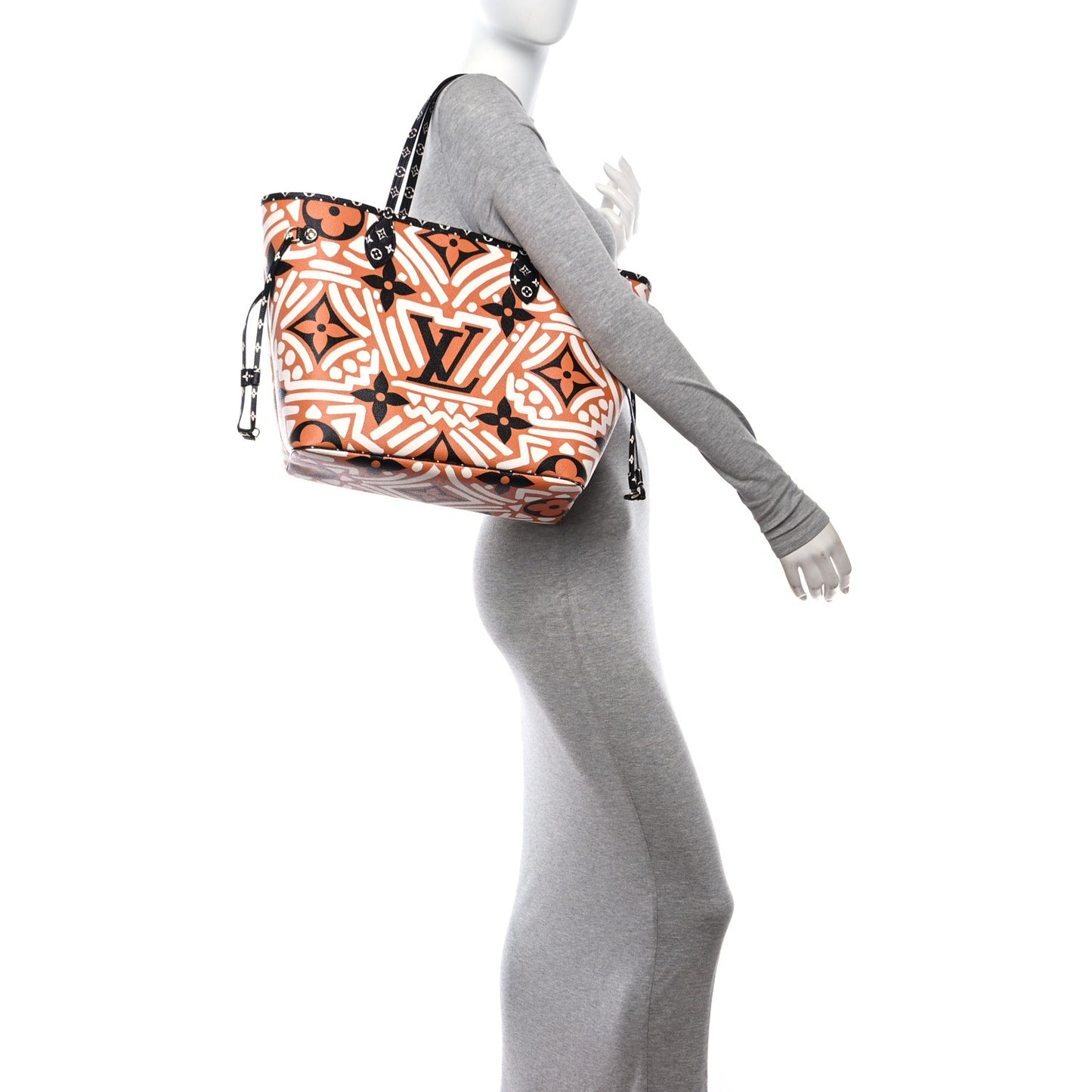 Monogram Giant Crafty Neverfull MM Creme Caramel